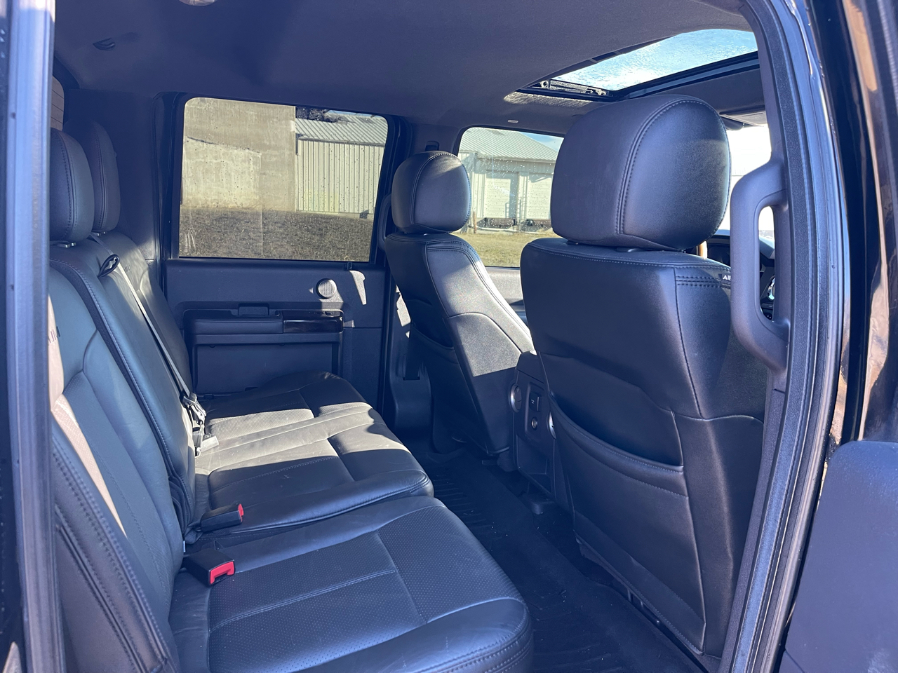 Ford F-450 SD Platinum Crew Cab DRW 4WD 2016