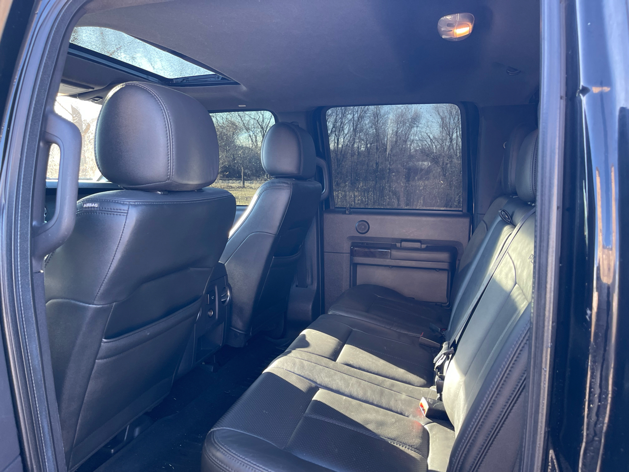 Ford F-450 SD Platinum Crew Cab DRW 4WD 2016