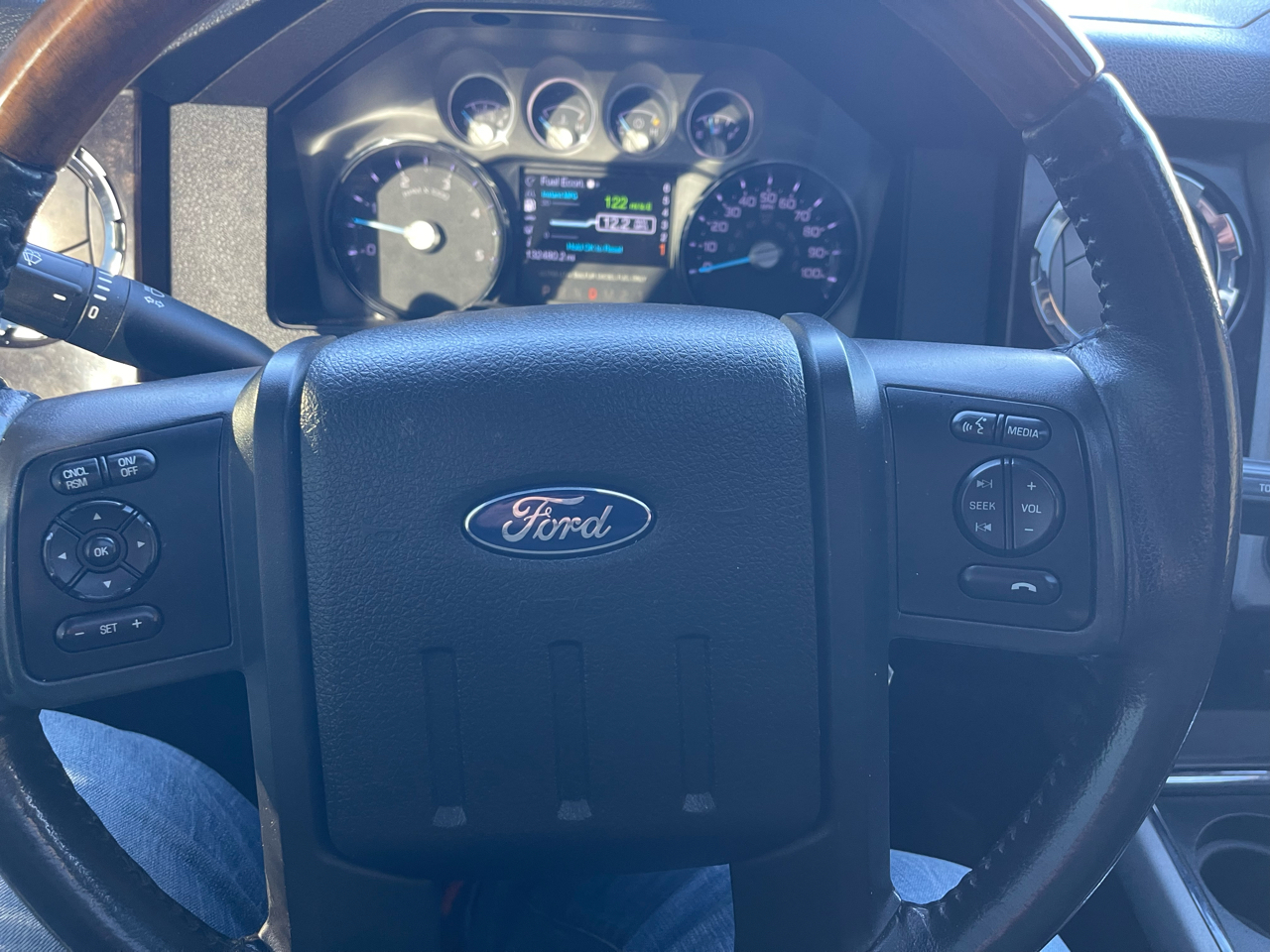 Ford F-450 SD Platinum Crew Cab DRW 4WD 2016