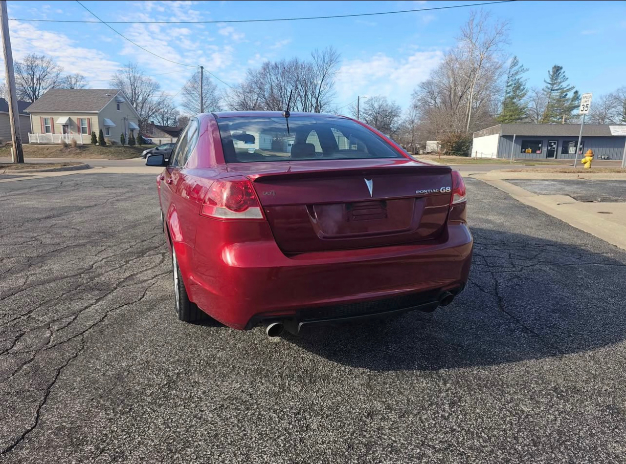 Pontiac G8 Base 2009