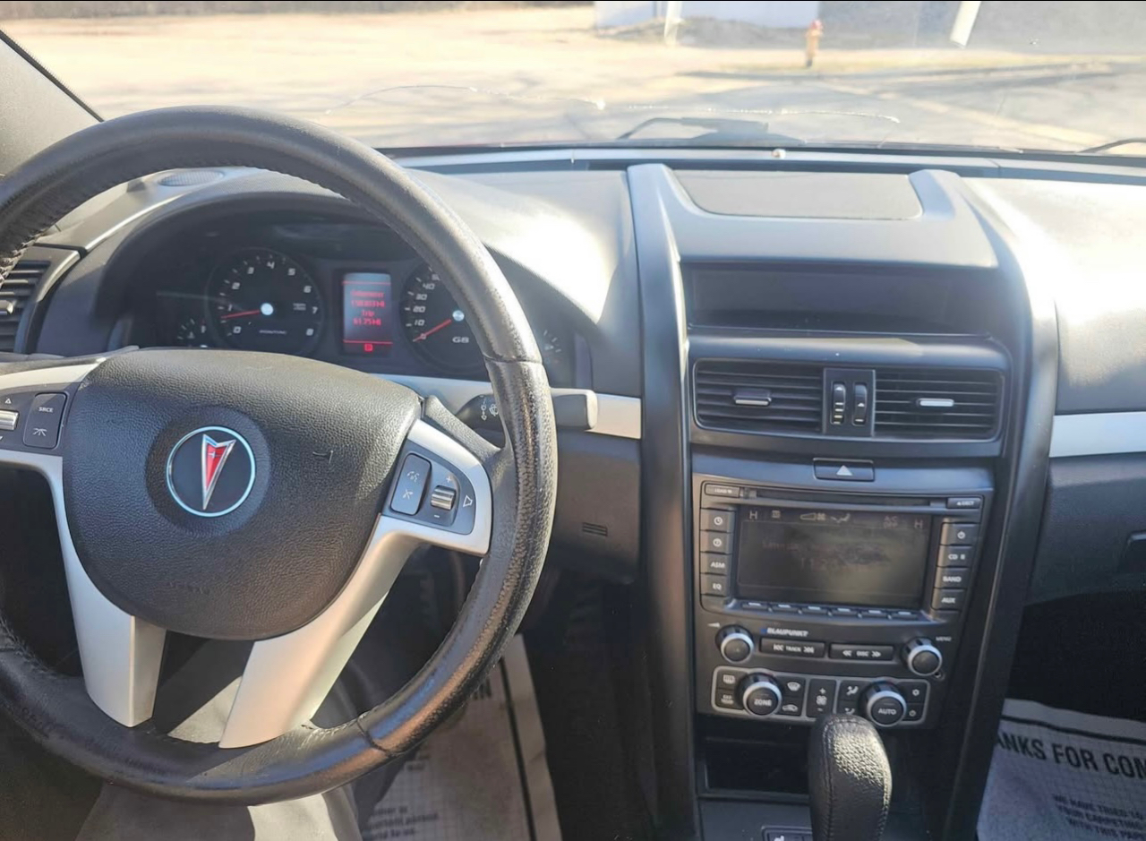 Pontiac G8 Base 2009