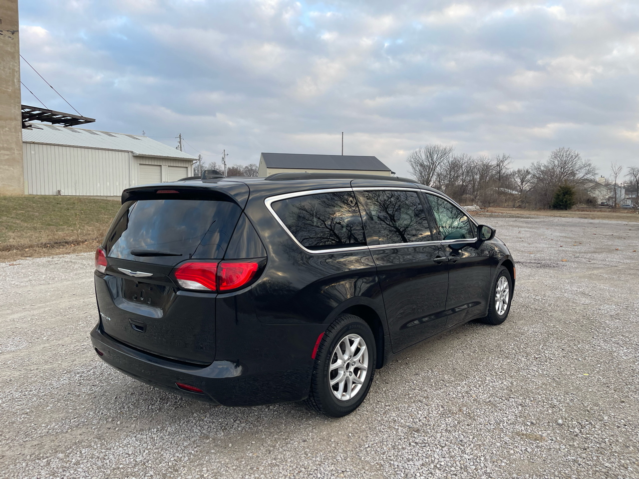 Chrysler Pacifica Touring 2017