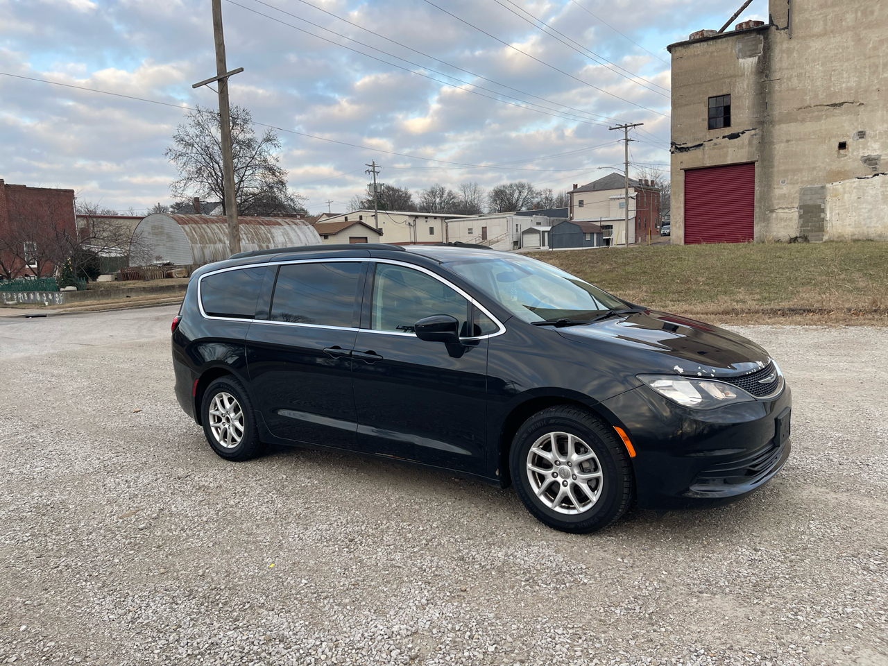 Chrysler Pacifica Touring 2017