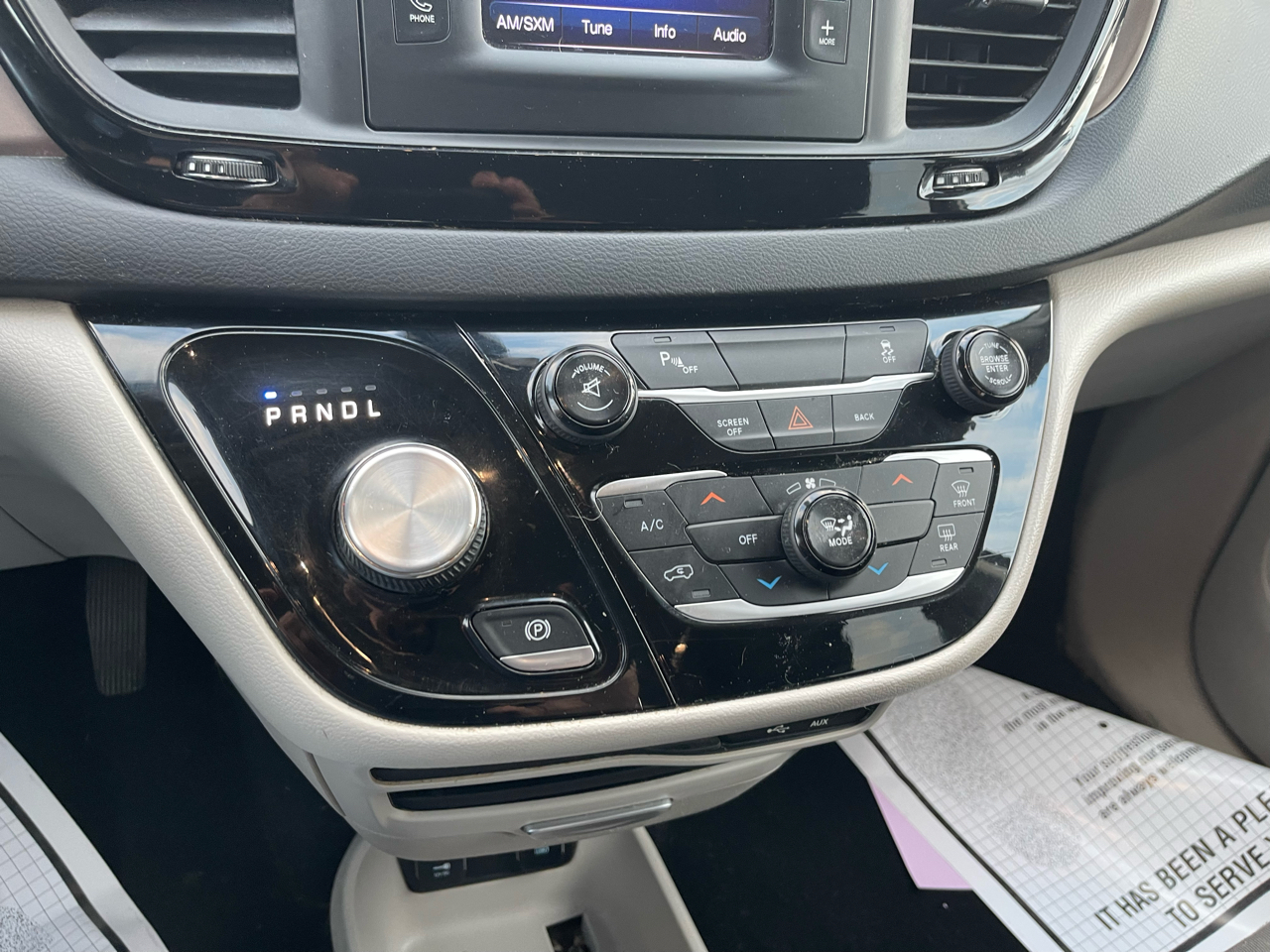 Chrysler Pacifica Touring 2017