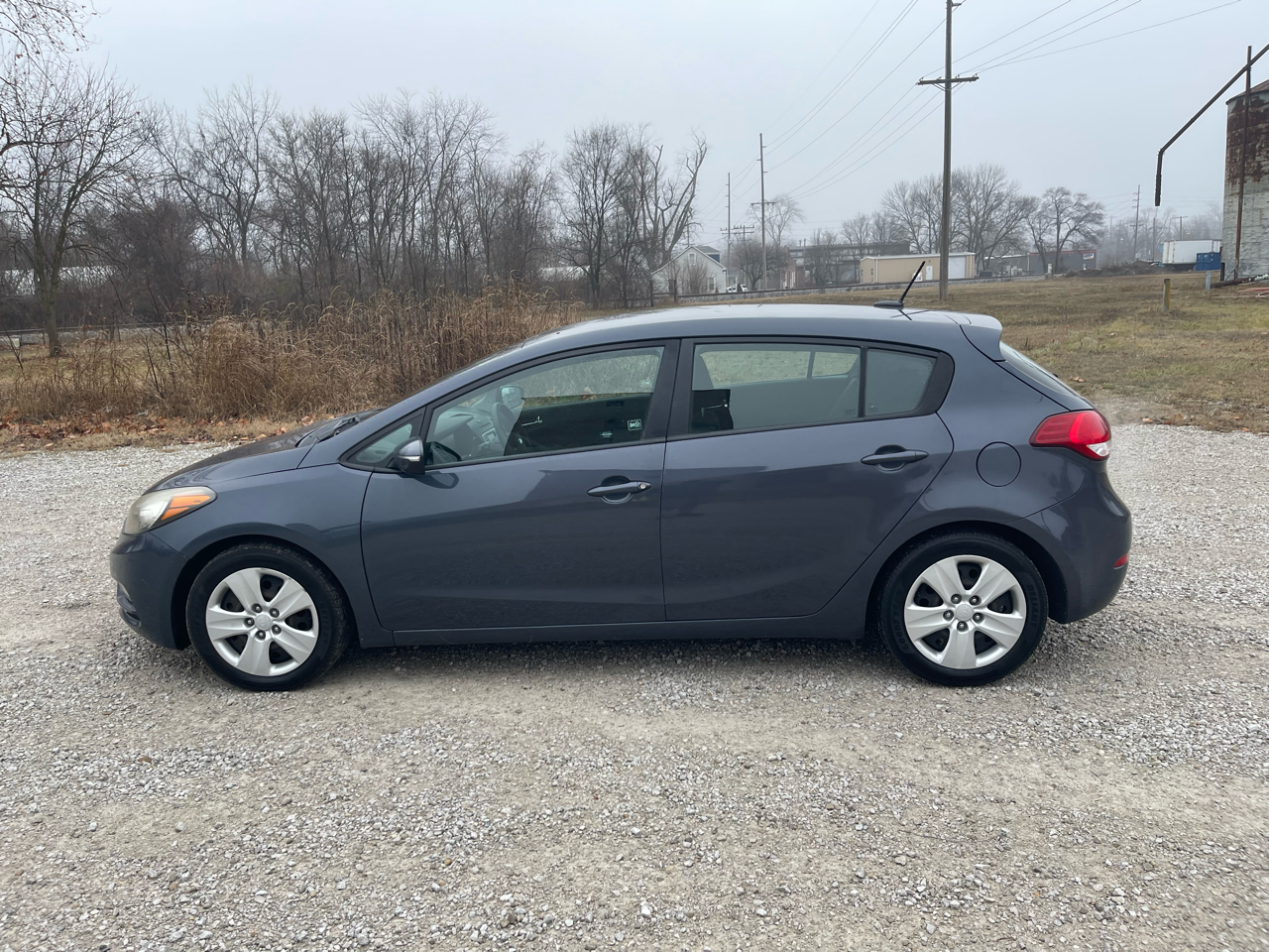 Kia Forte 5-Door LX 2016