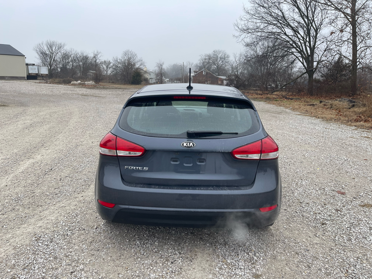 Kia Forte 5-Door LX 2016