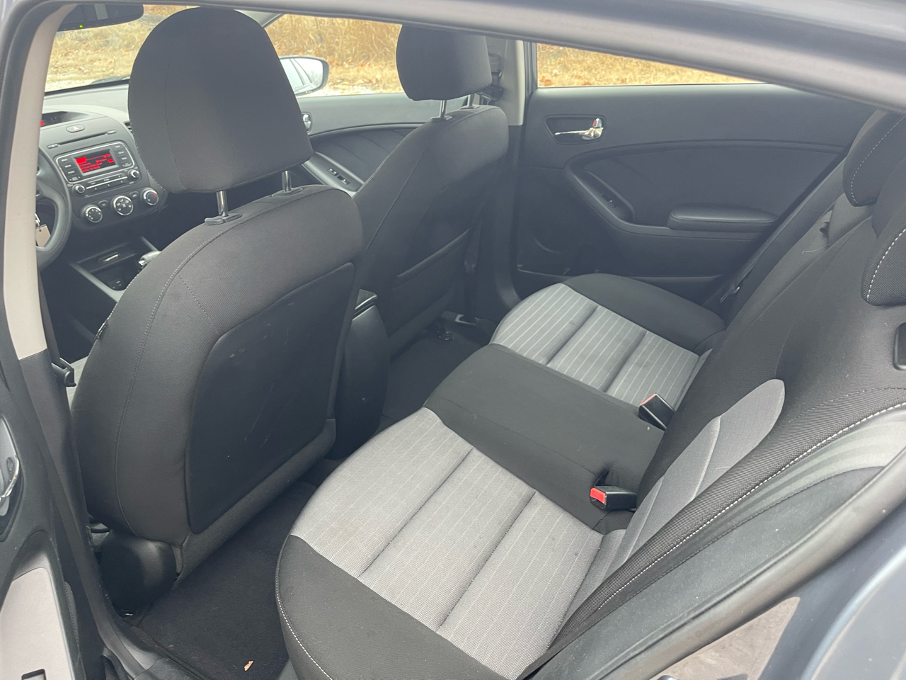 Kia Forte 5-Door LX 2016