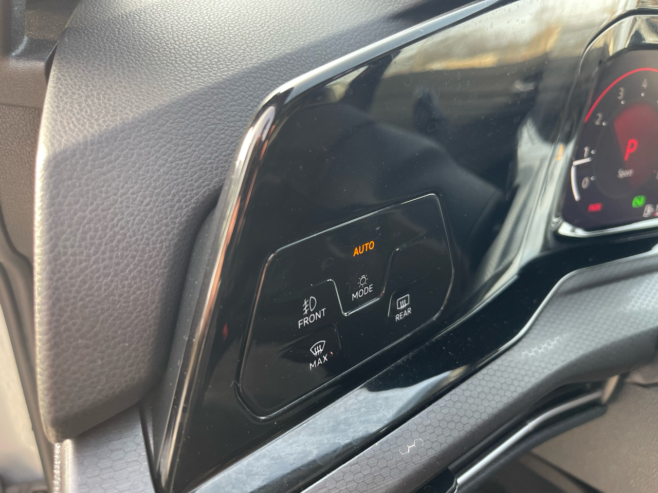 Volkswagen Golf GTI SE 2023