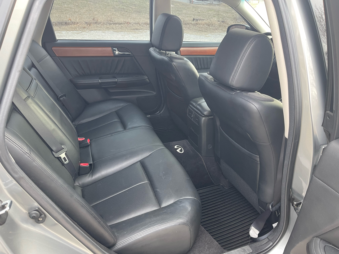 Infiniti M 35x 4WD 2006