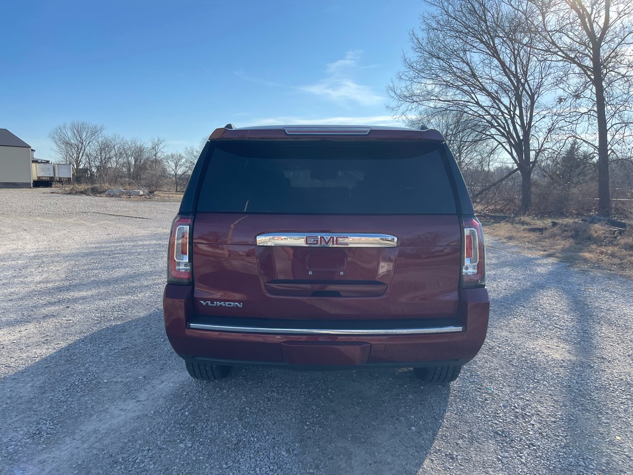 GMC Yukon Denali 4WD 2017