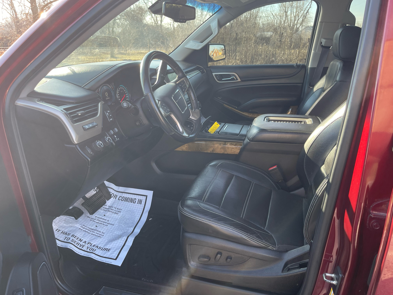 GMC Yukon Denali 4WD 2017