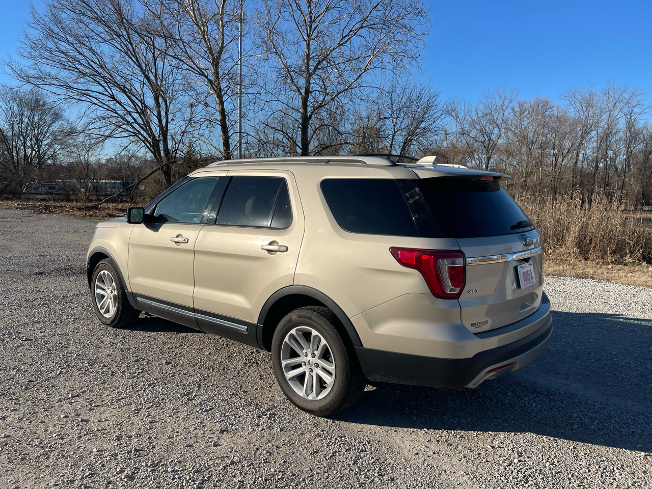 Ford Explorer 4dr XLT 2017