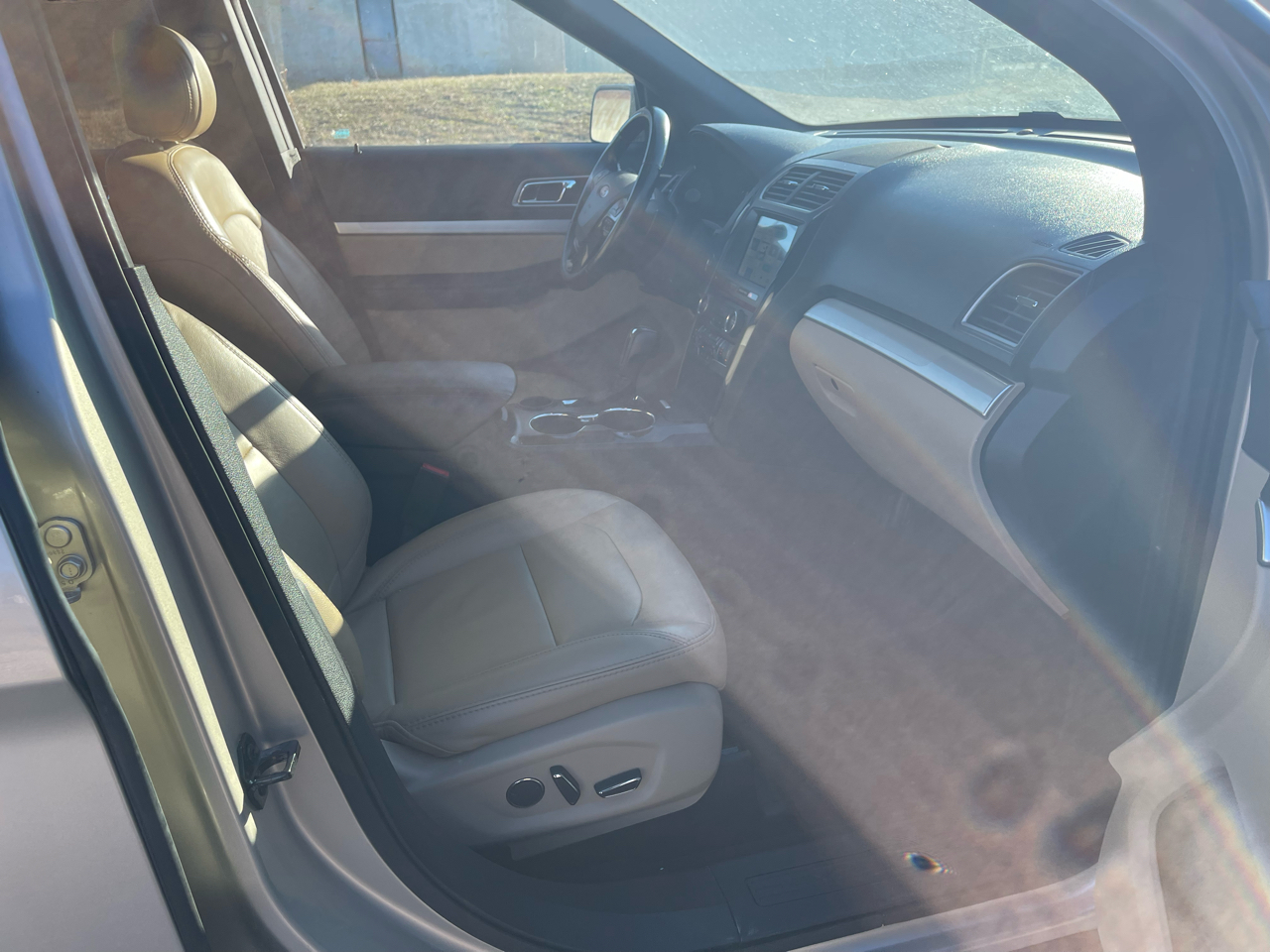 Ford Explorer 4dr XLT 2017