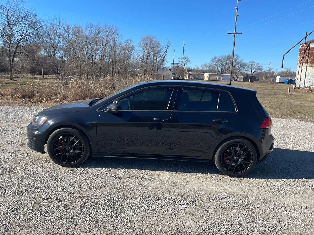 Volkswagen Golf GTI SE 6M 4-Door 2017