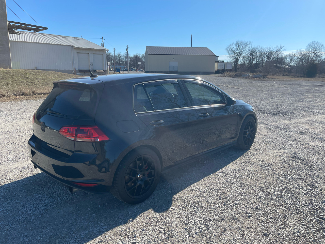 Volkswagen Golf GTI SE 6M 4-Door 2017