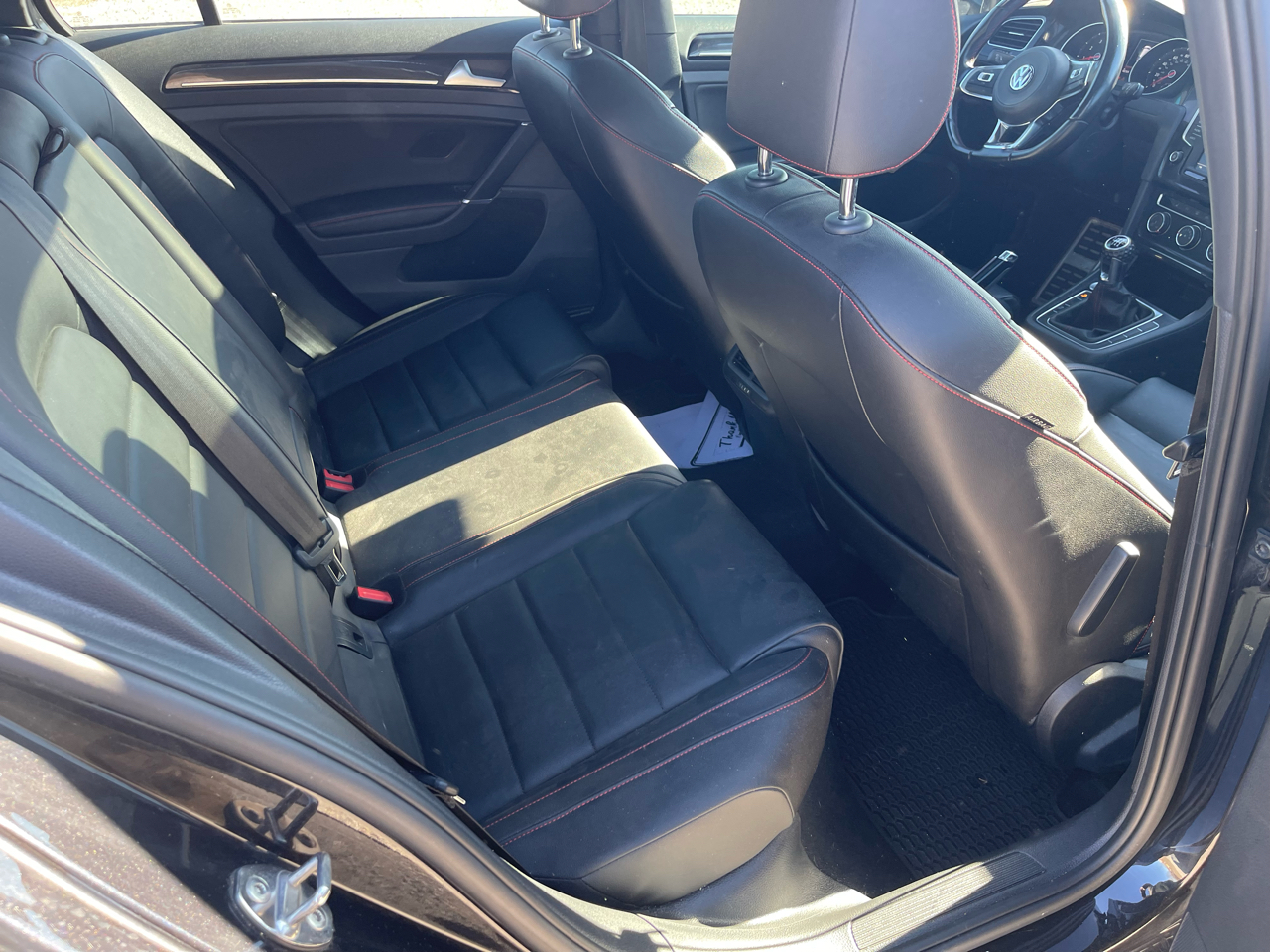 Volkswagen Golf GTI SE 6M 4-Door 2017