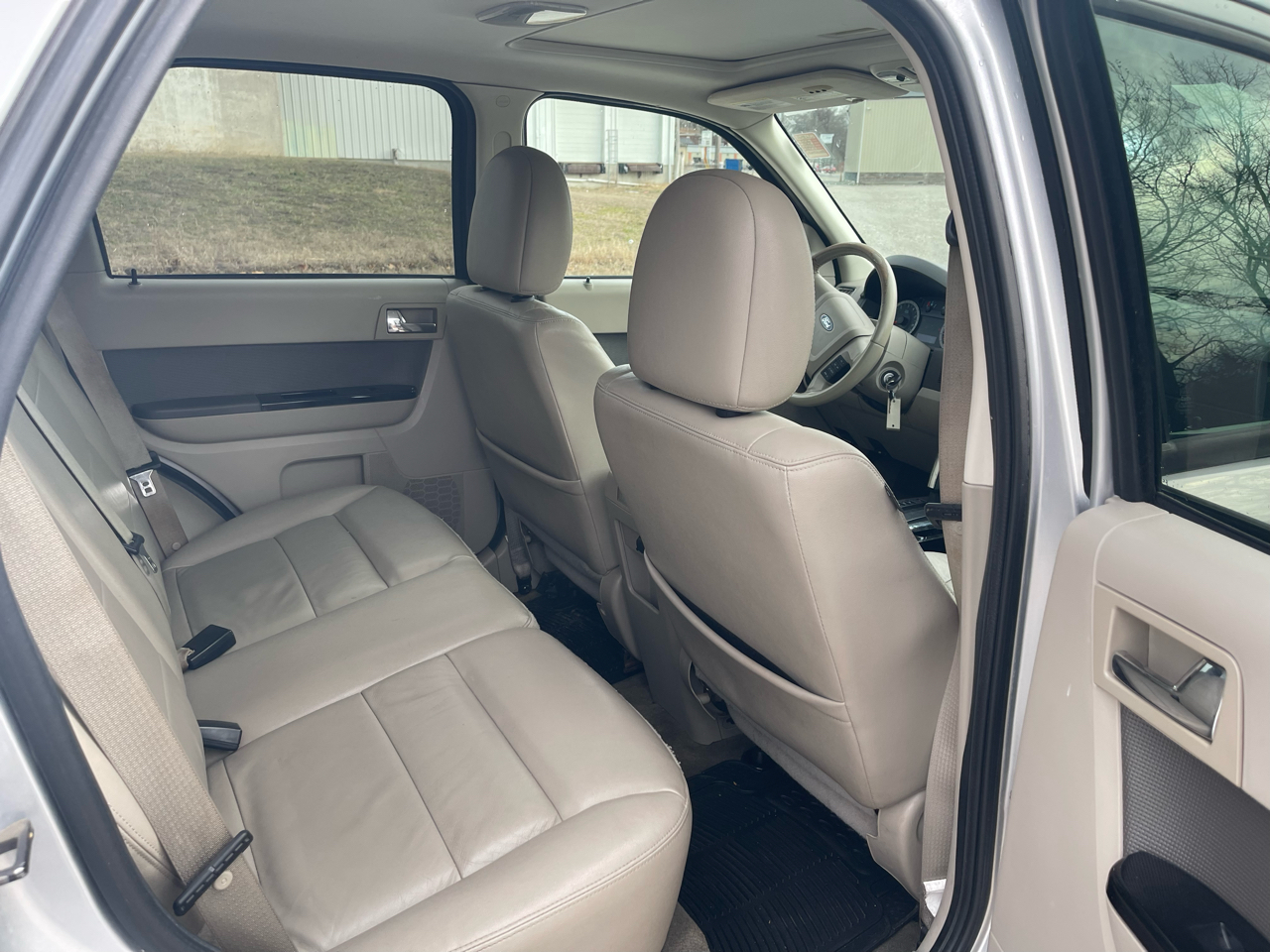 Ford Escape Hybrid Limited FWD 2010