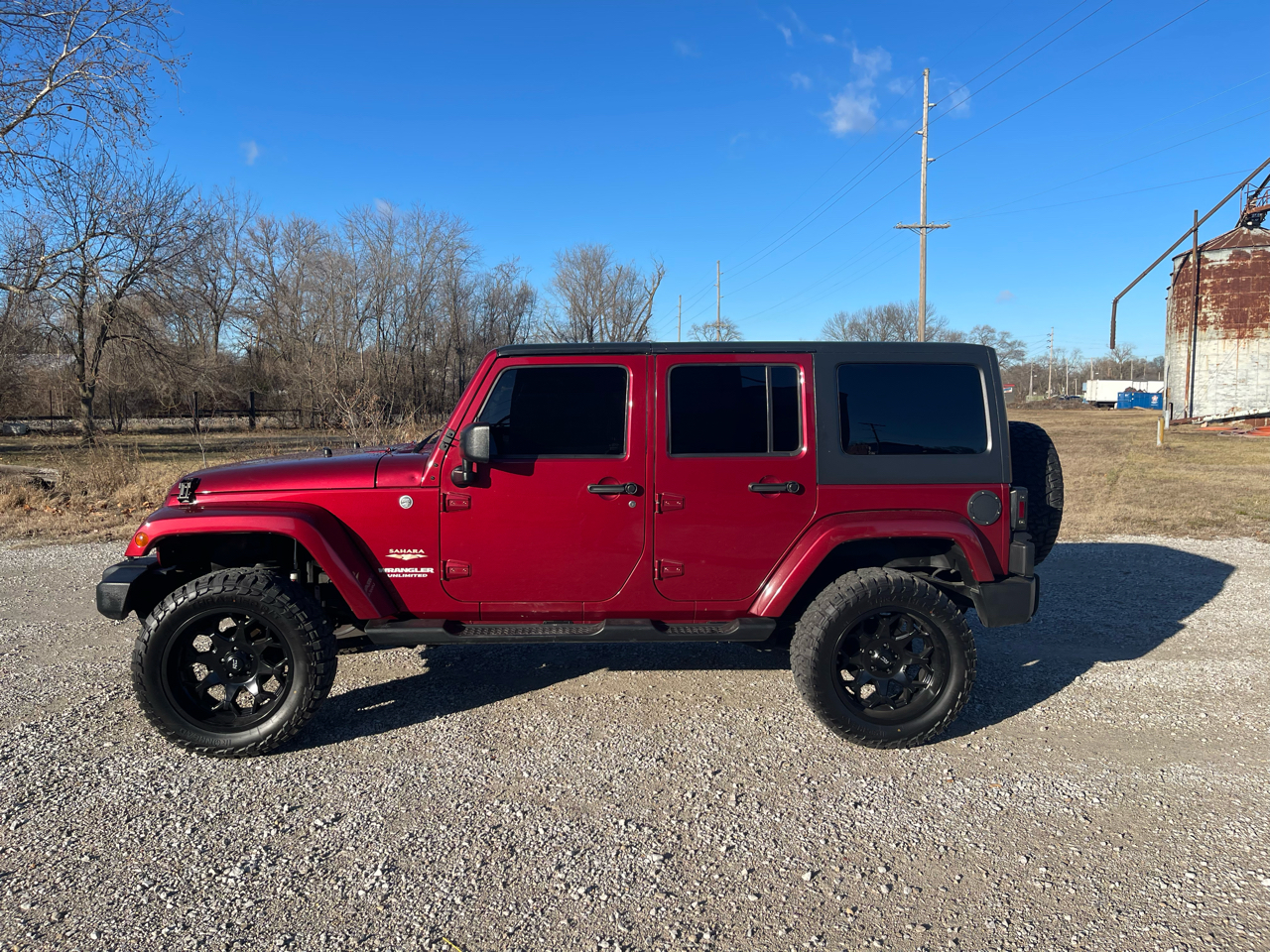 Jeep Wrangler Unlimited Sahara 4WD 2013