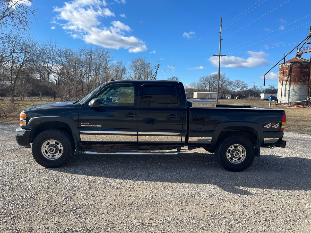 GMC Sierra 2500HD 4WD Crew Cab 159" SLE 2005