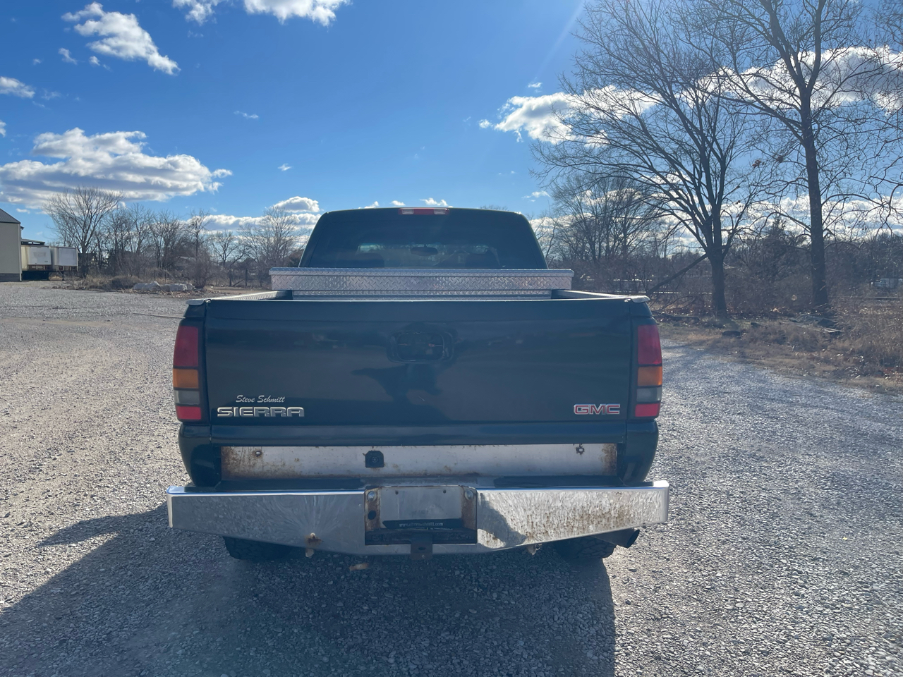 GMC Sierra 2500HD 4WD Crew Cab 159" SLE 2005