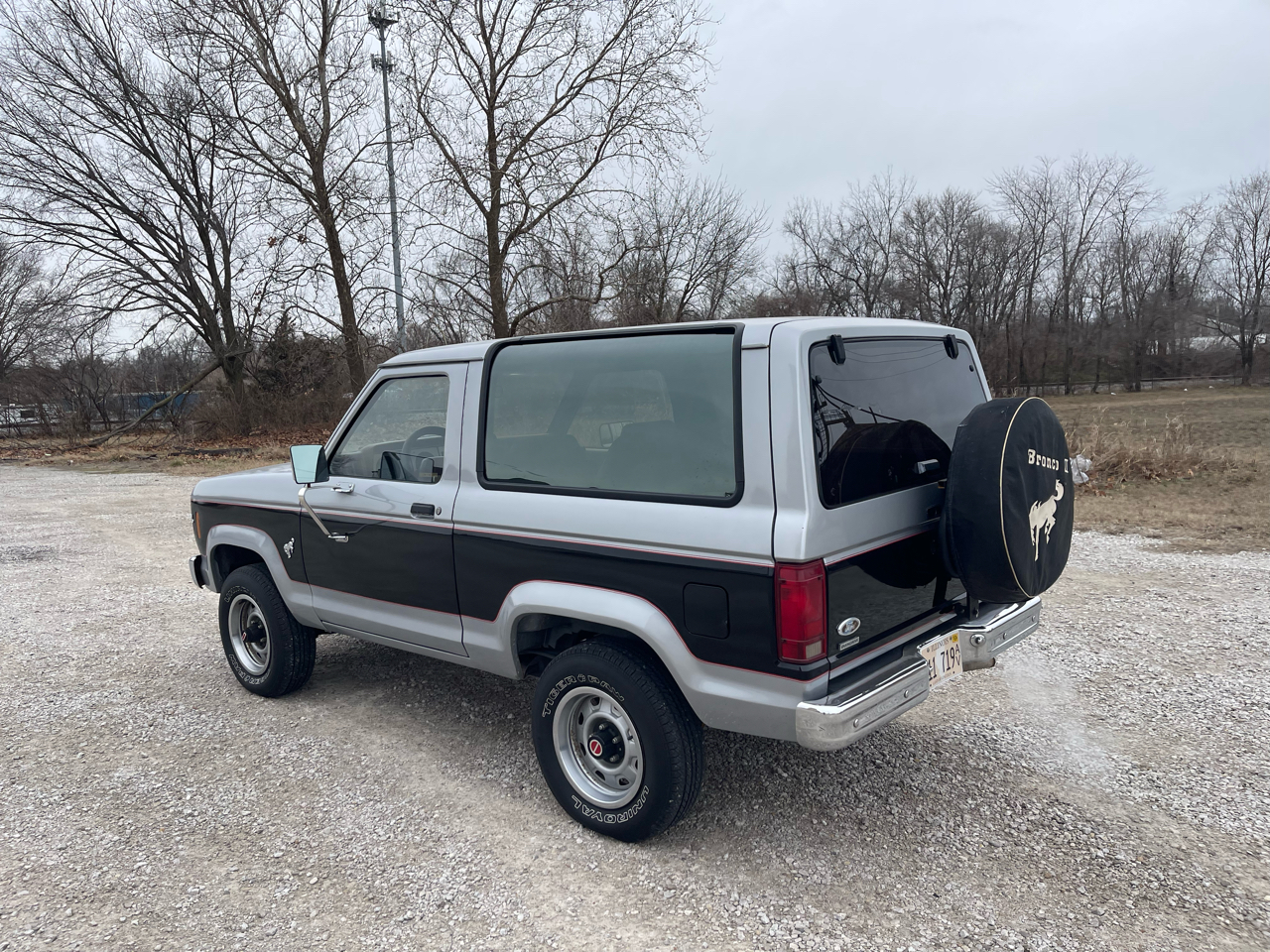 Ford Bronco II Base 1985