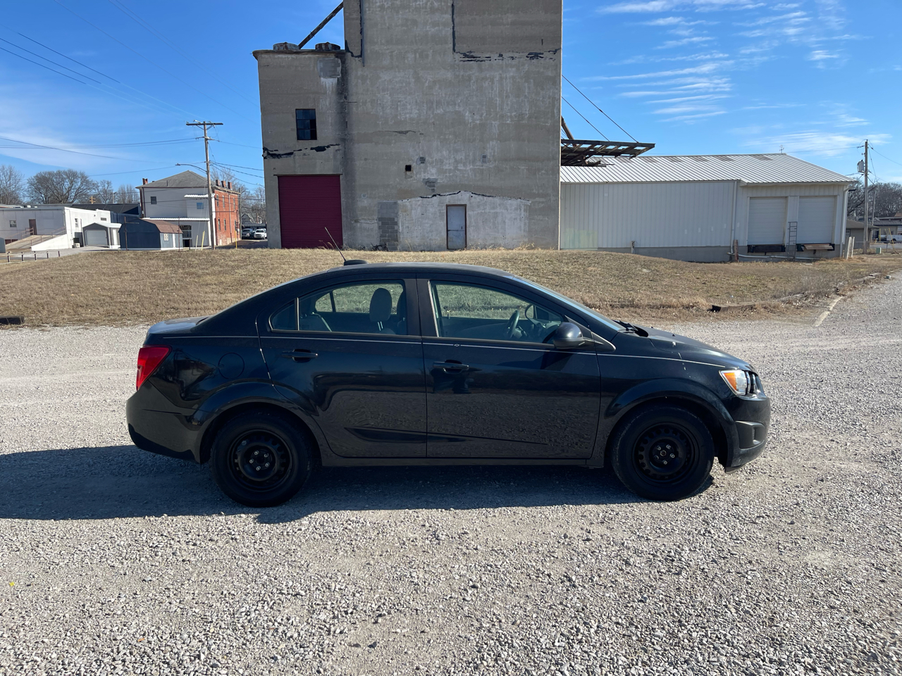 Chevrolet Sonic LS Auto Sedan 2015