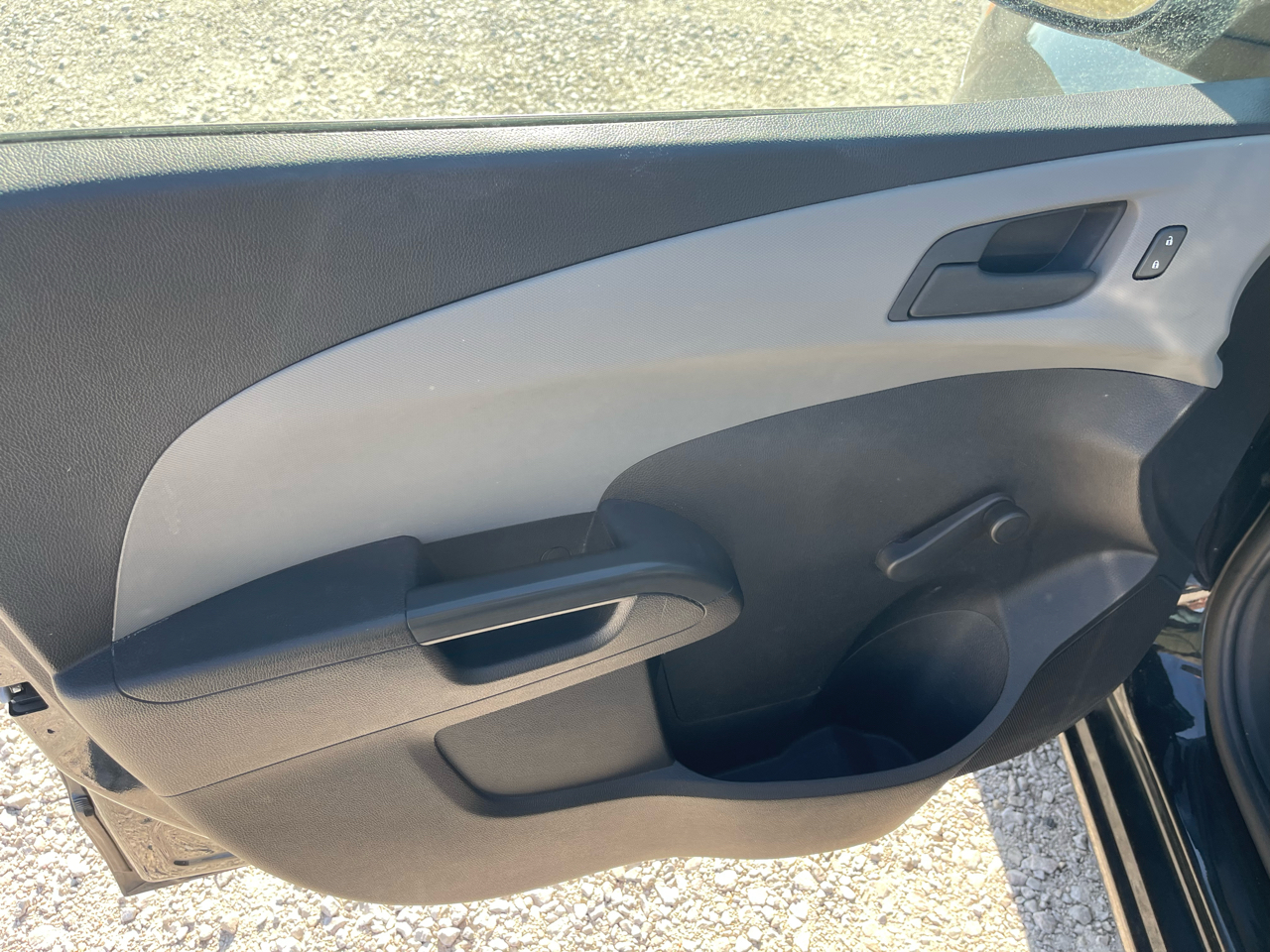 Chevrolet Sonic LS Auto Sedan 2015