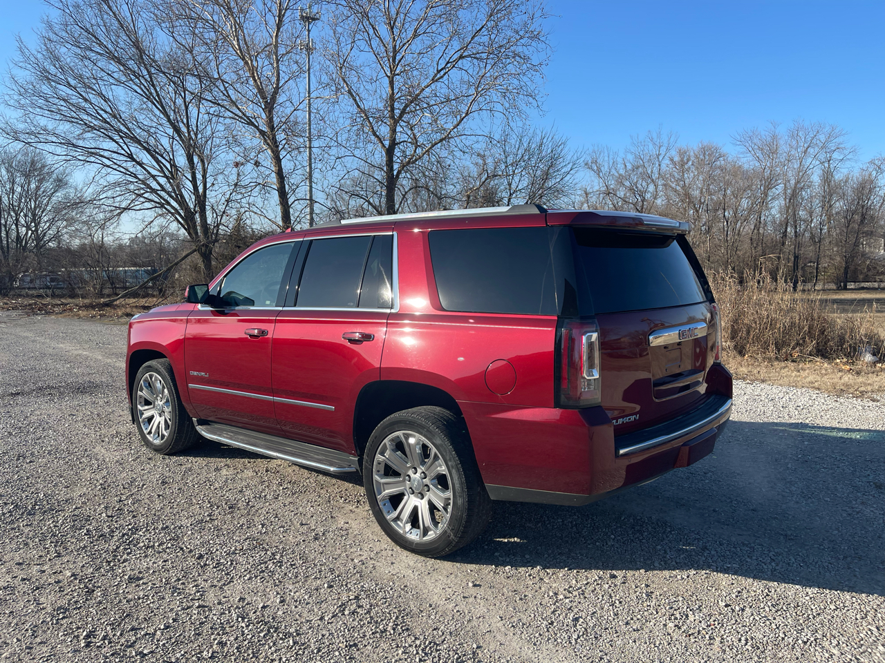 GMC Yukon Denali 4WD 2017