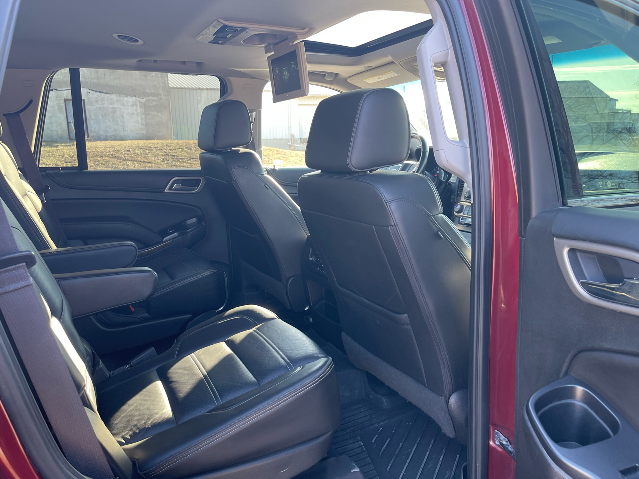 GMC Yukon Denali 4WD 2017