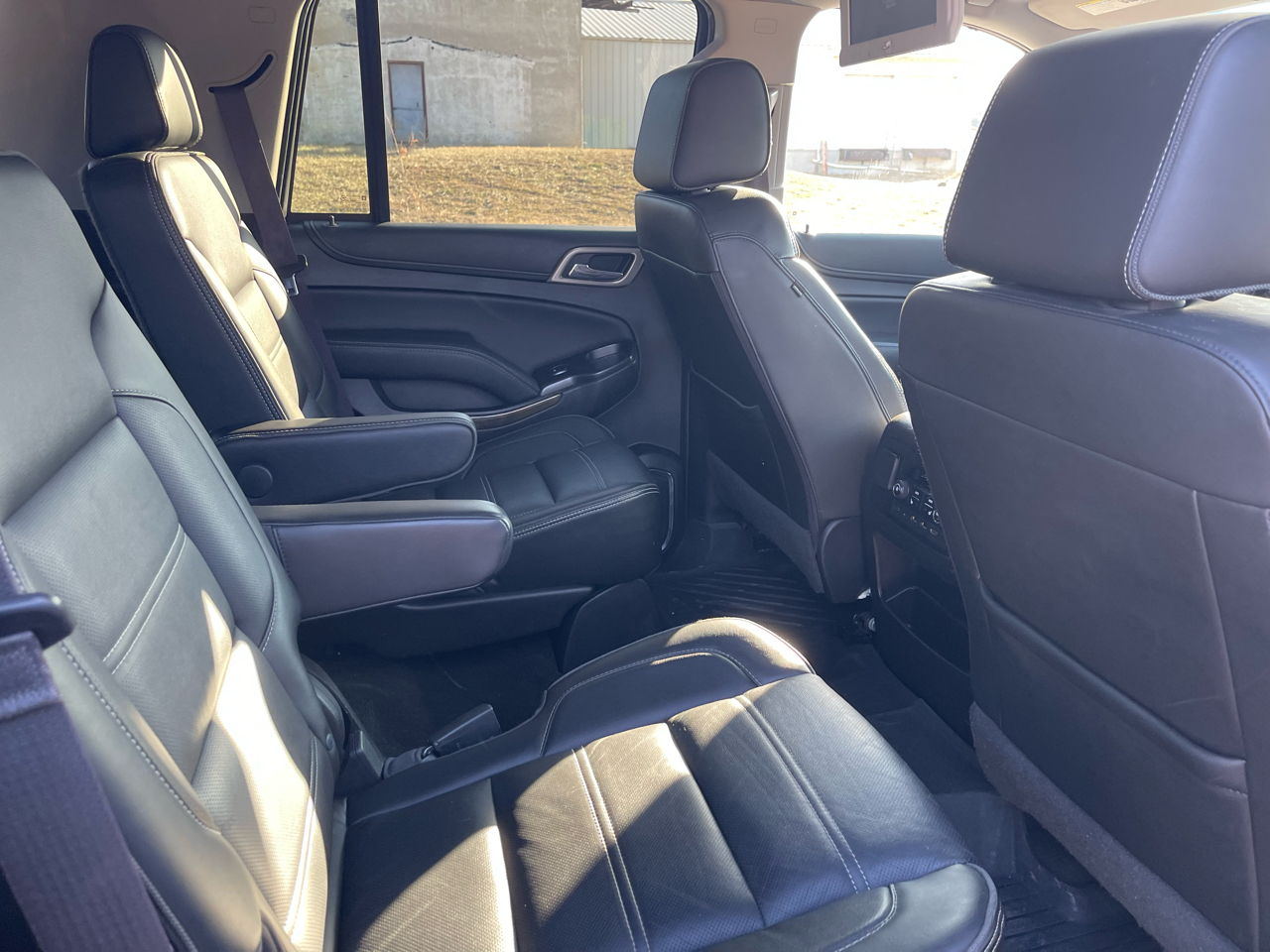 GMC Yukon Denali 4WD 2017