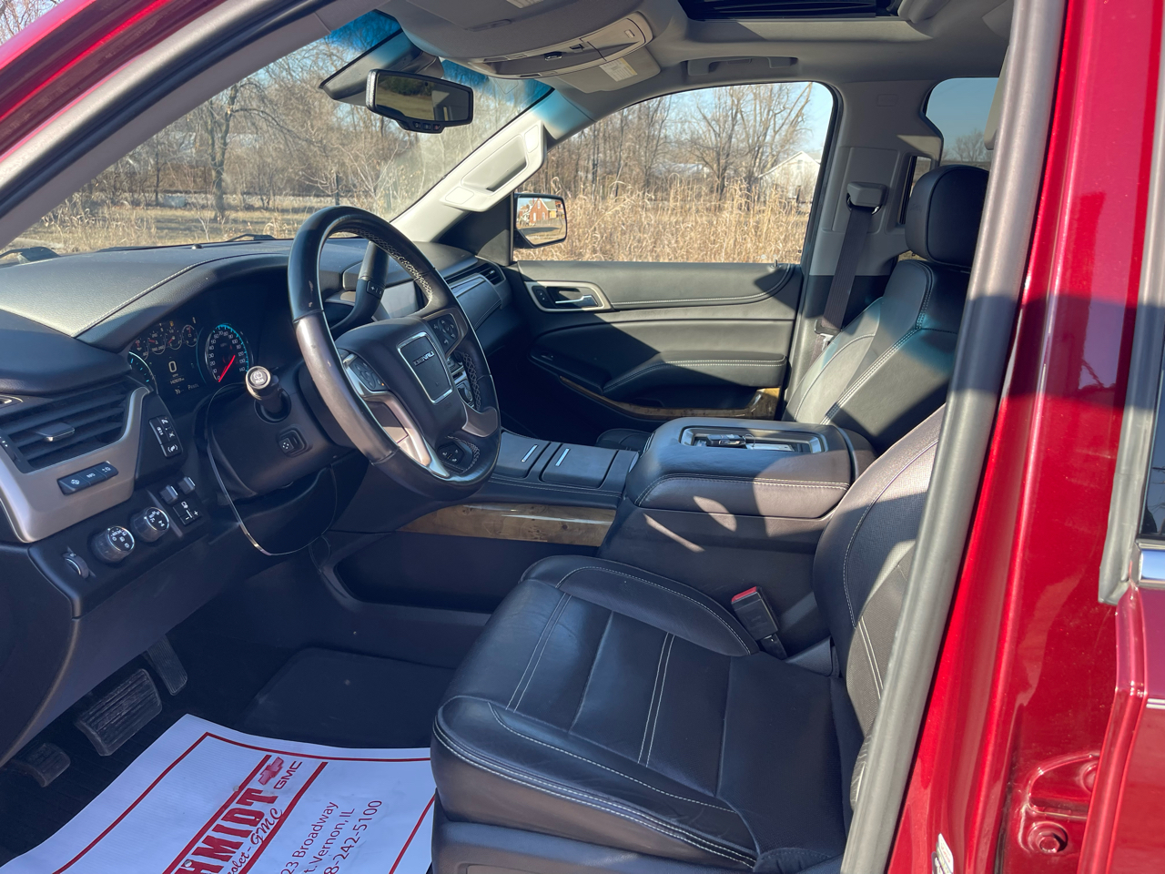 GMC Yukon Denali 4WD 2017