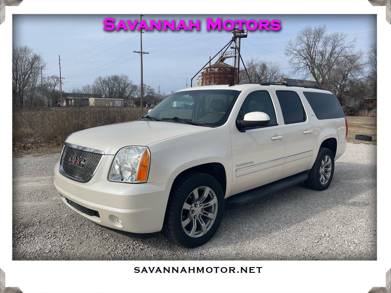 GMC Yukon XL SLT 1/2 Ton 4WD 2013