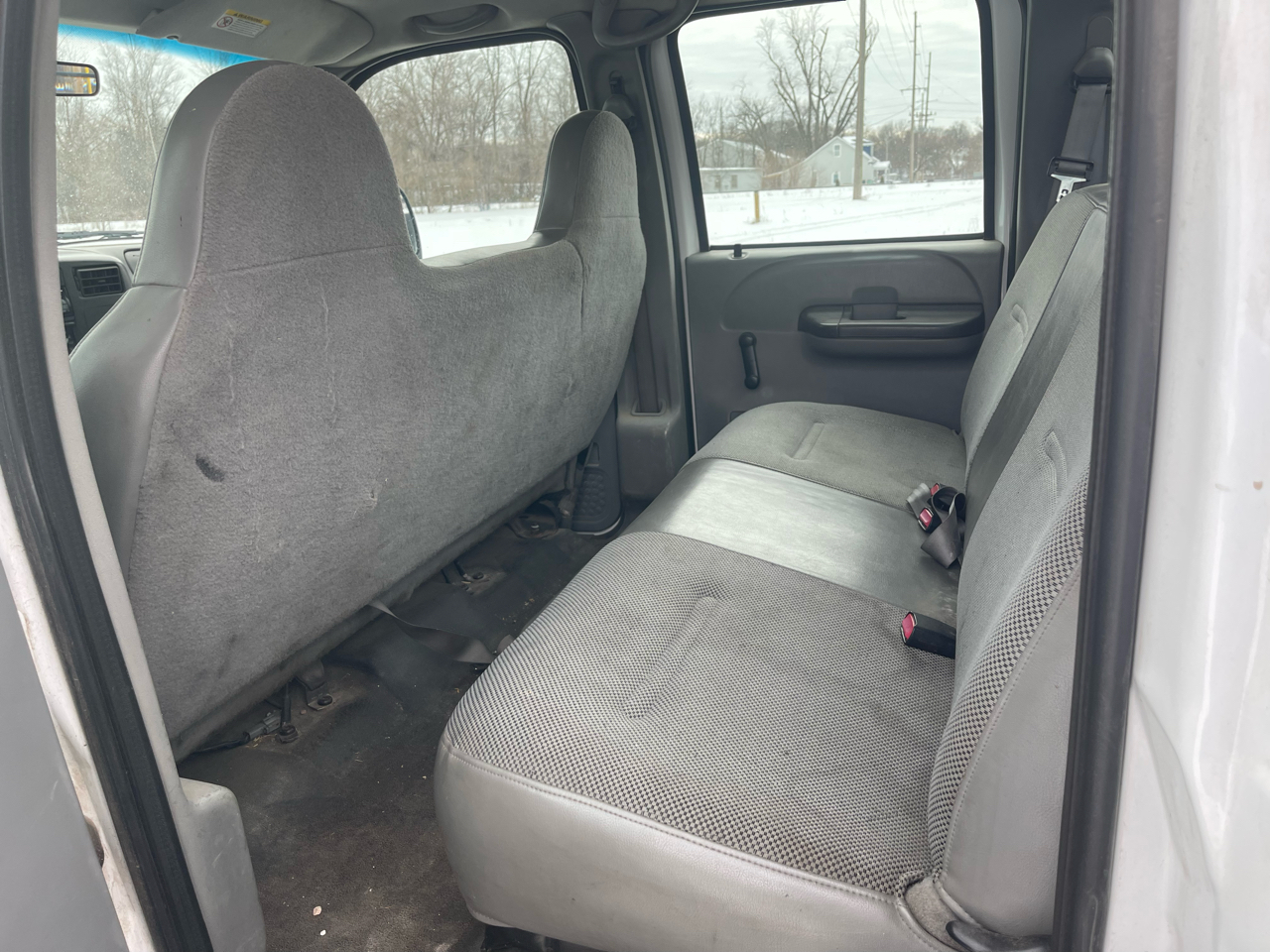 Ford F-350 SD XL Crew Cab 4WD DRW 2004