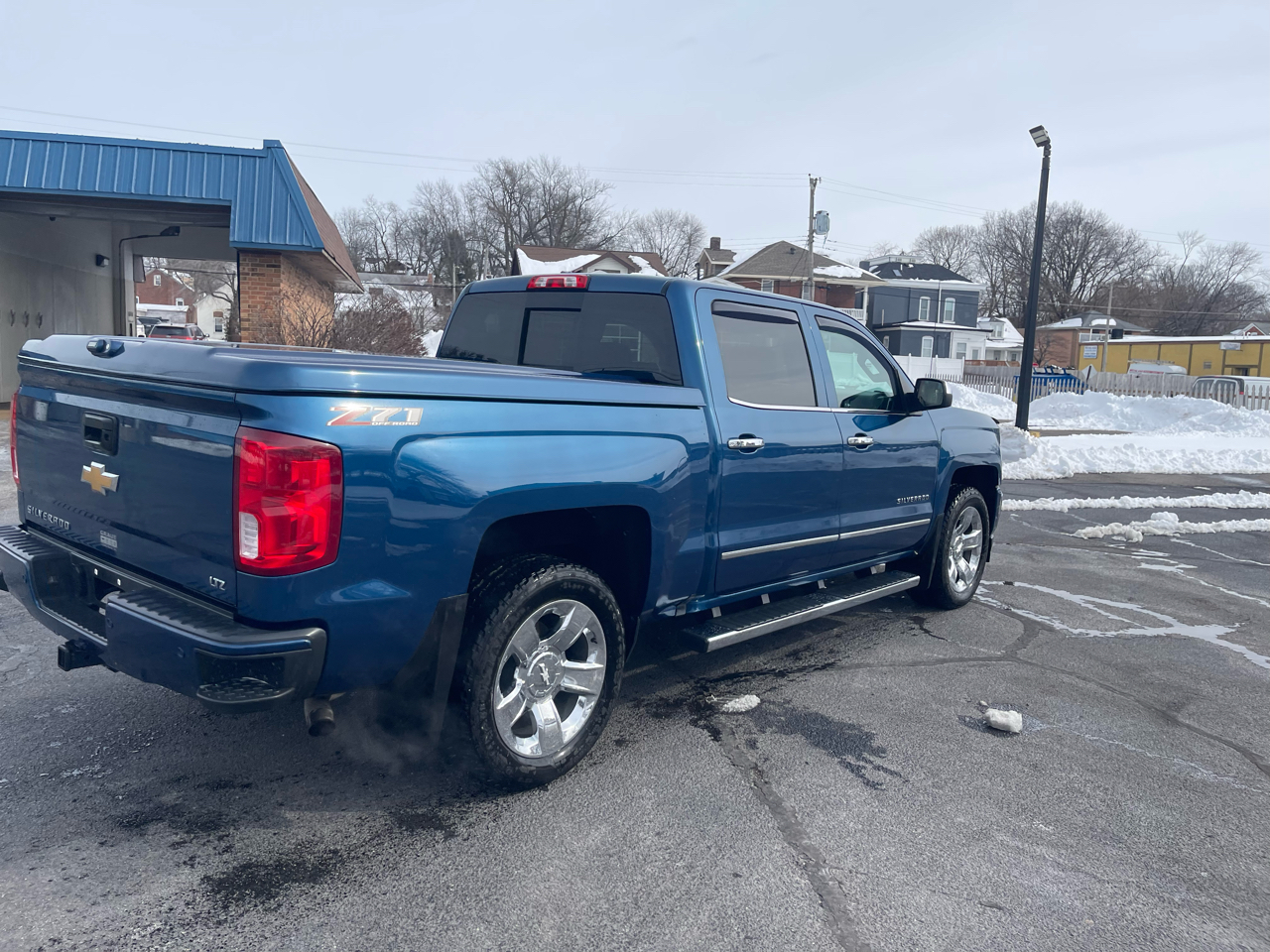 Chevrolet Silverado 1500 4WD Crew Cab 143.5" LTZ w/1LZ 2018