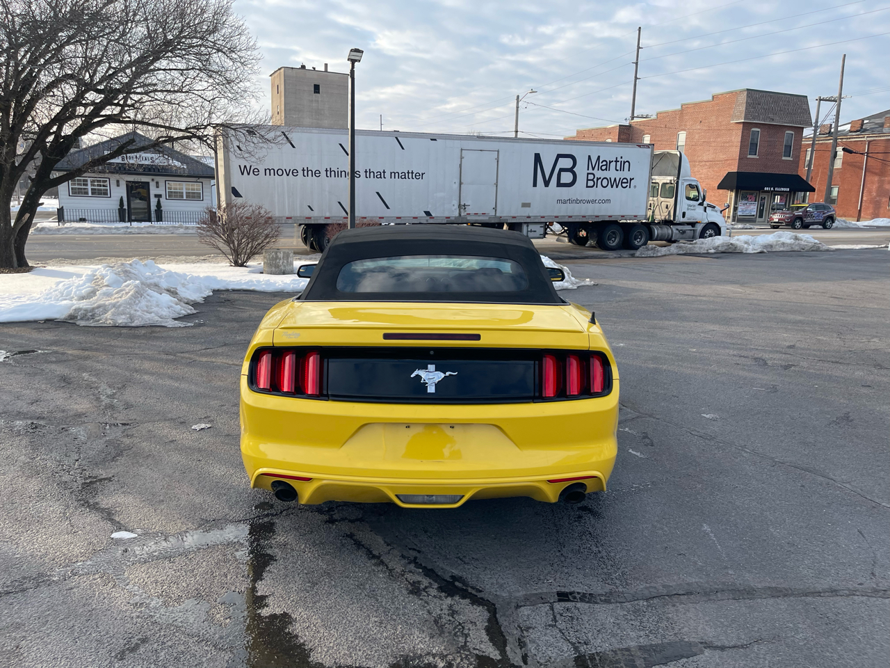 Ford Mustang V6 Convertible 2015