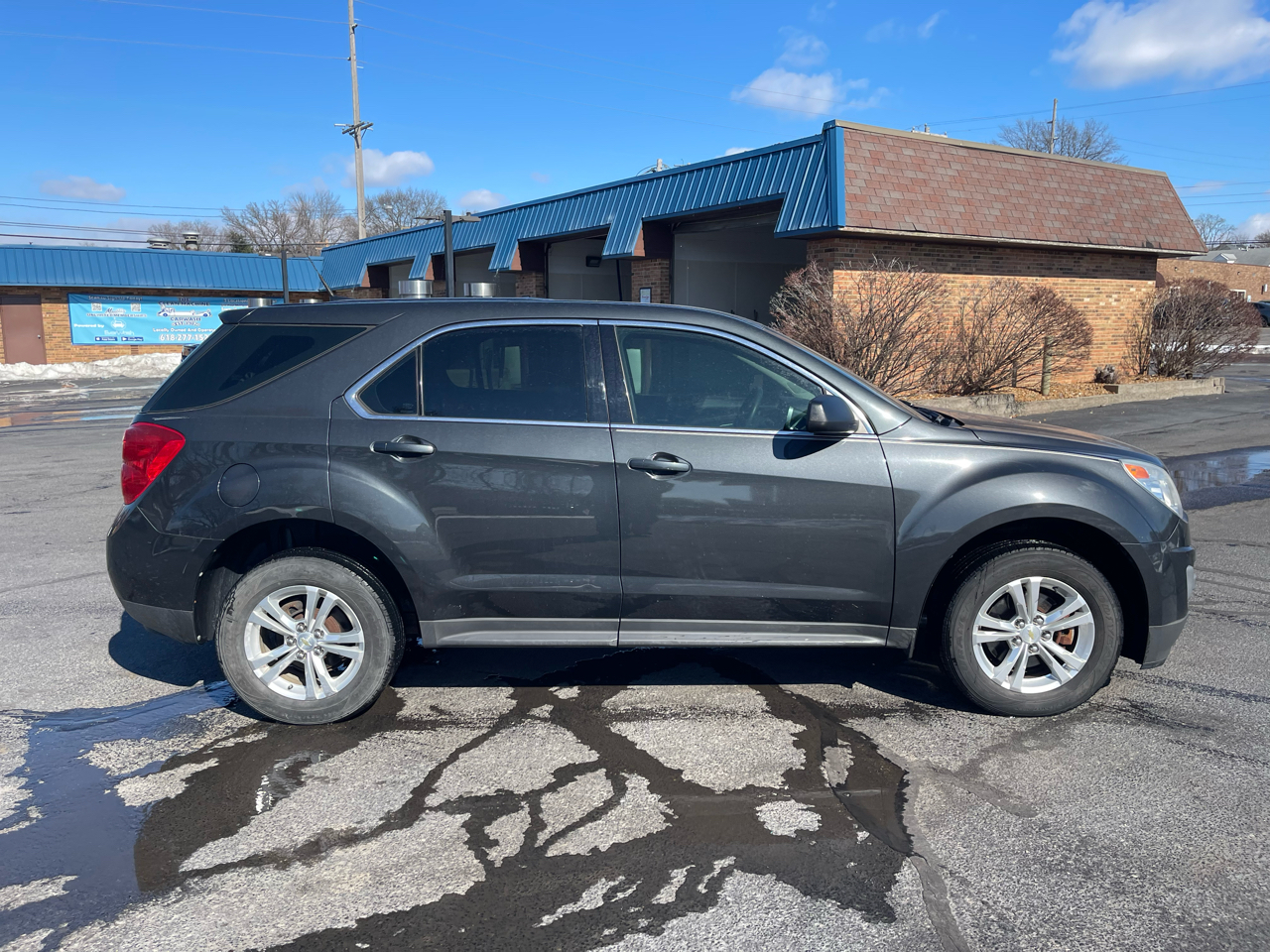 Chevrolet Equinox LS 2WD 2012