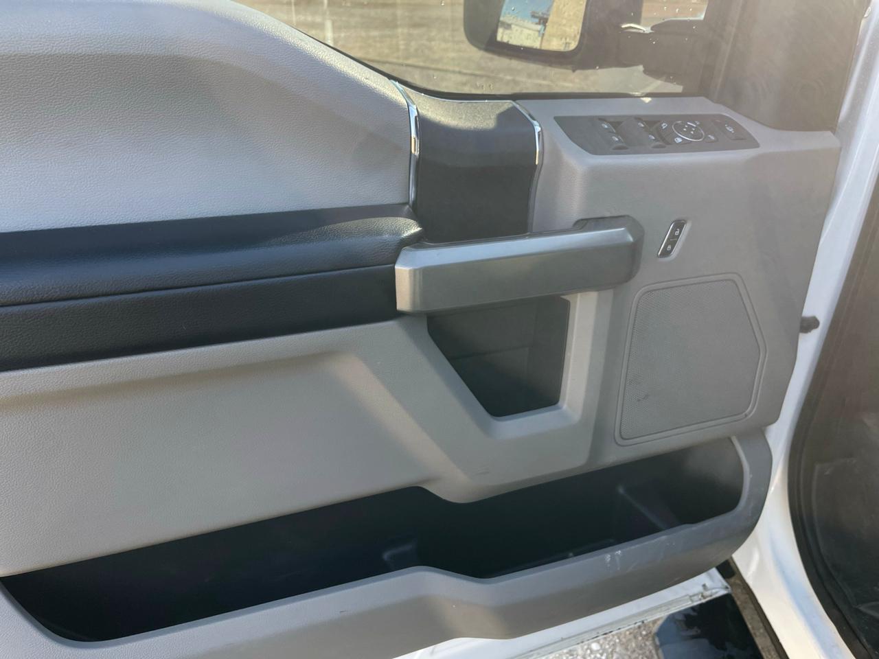 Ford F-250 SD FX4 Crew Cab Long Bed 4WD 2017