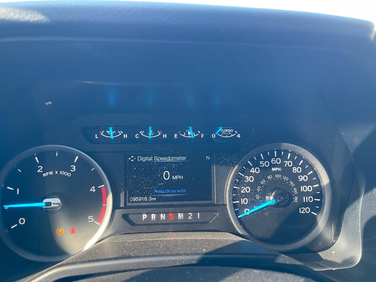 Ford F-250 SD FX4 Crew Cab Long Bed 4WD 2017