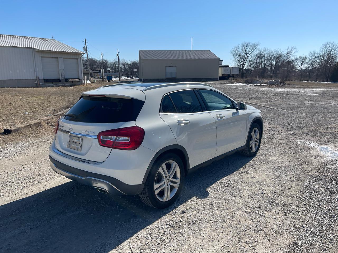 Mercedes-Benz GLA-Class GLA250 4MATIC 2018