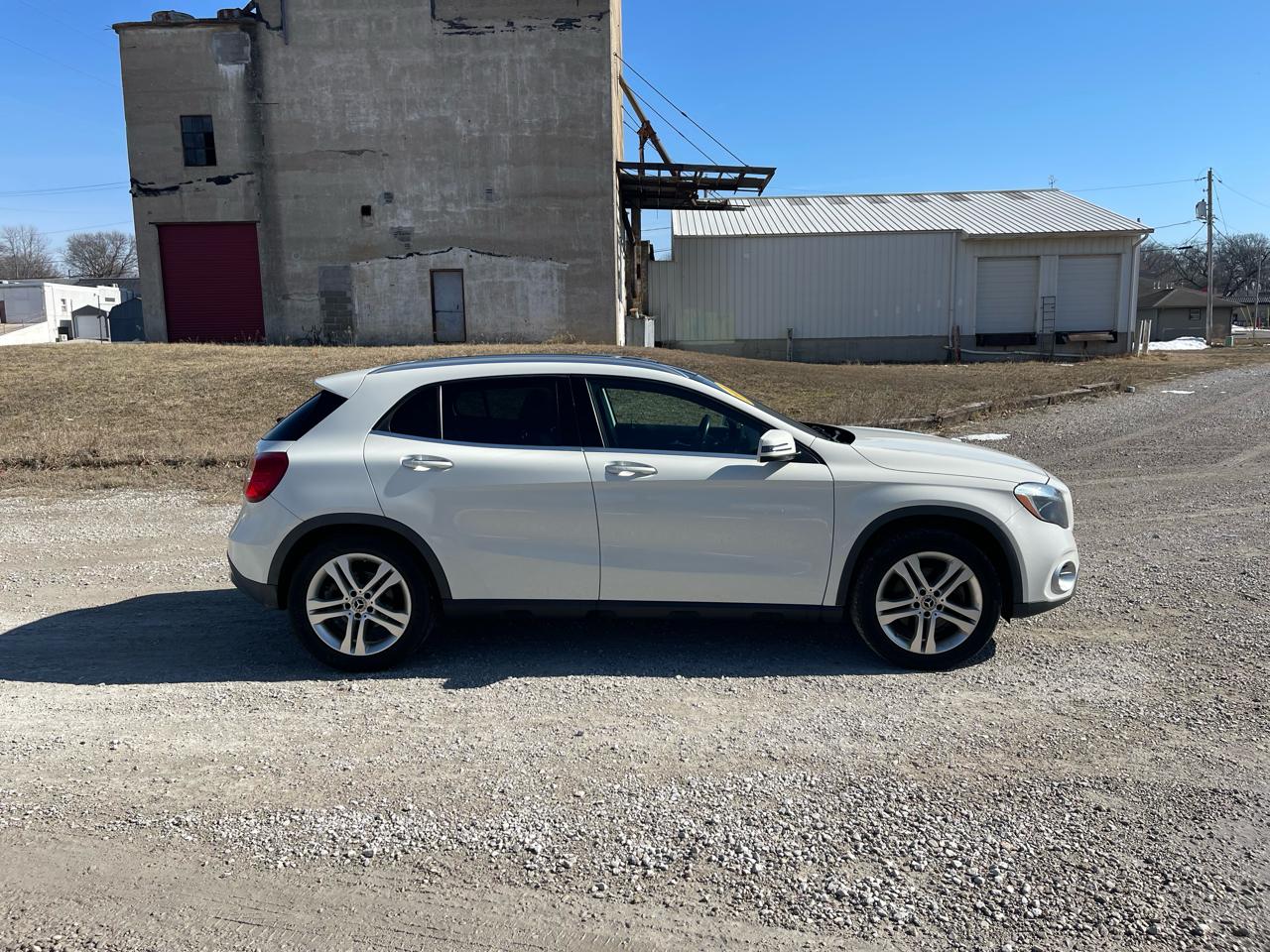 Mercedes-Benz GLA-Class GLA250 4MATIC 2018