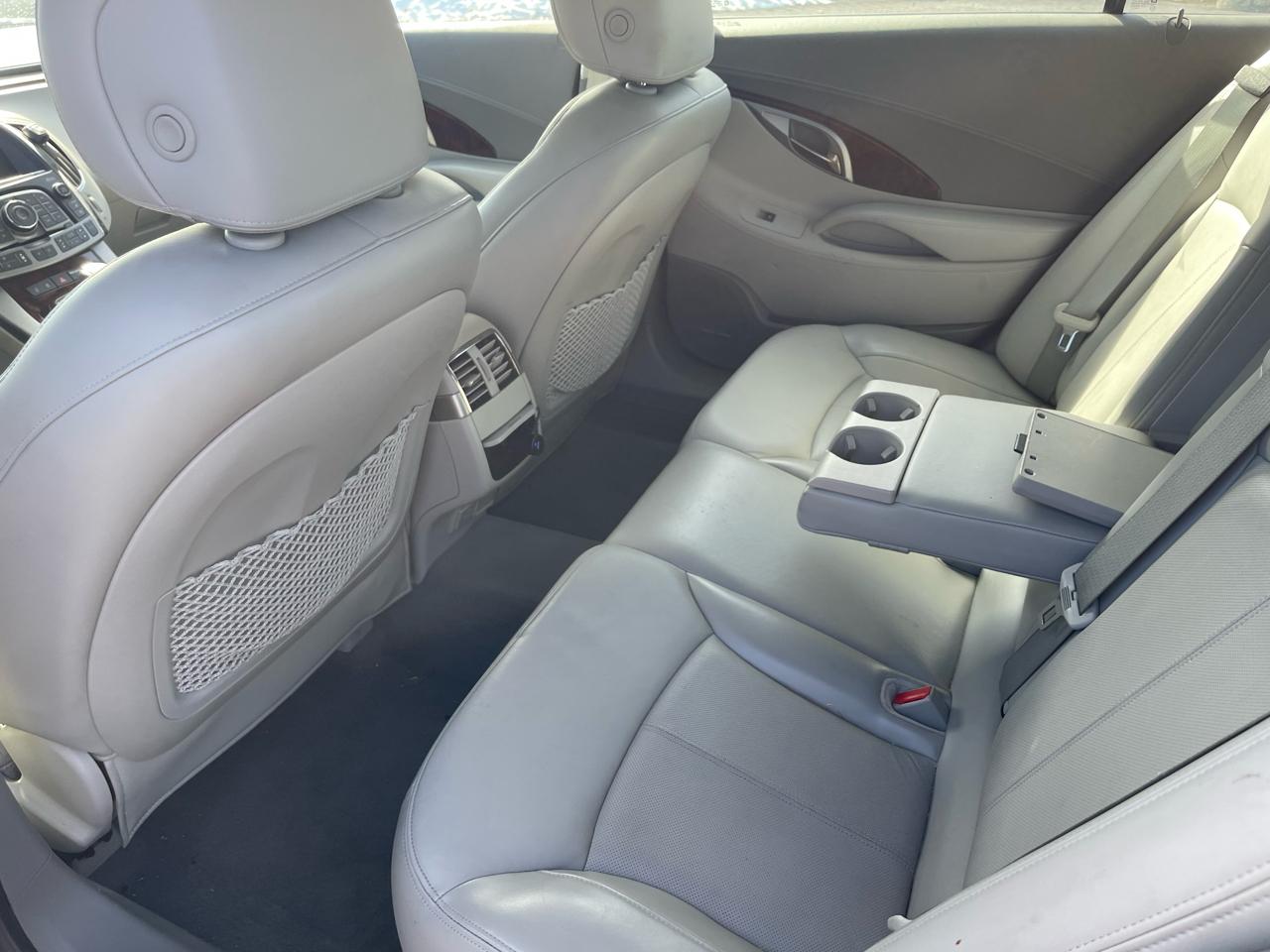 Buick LaCrosse CXS 2010