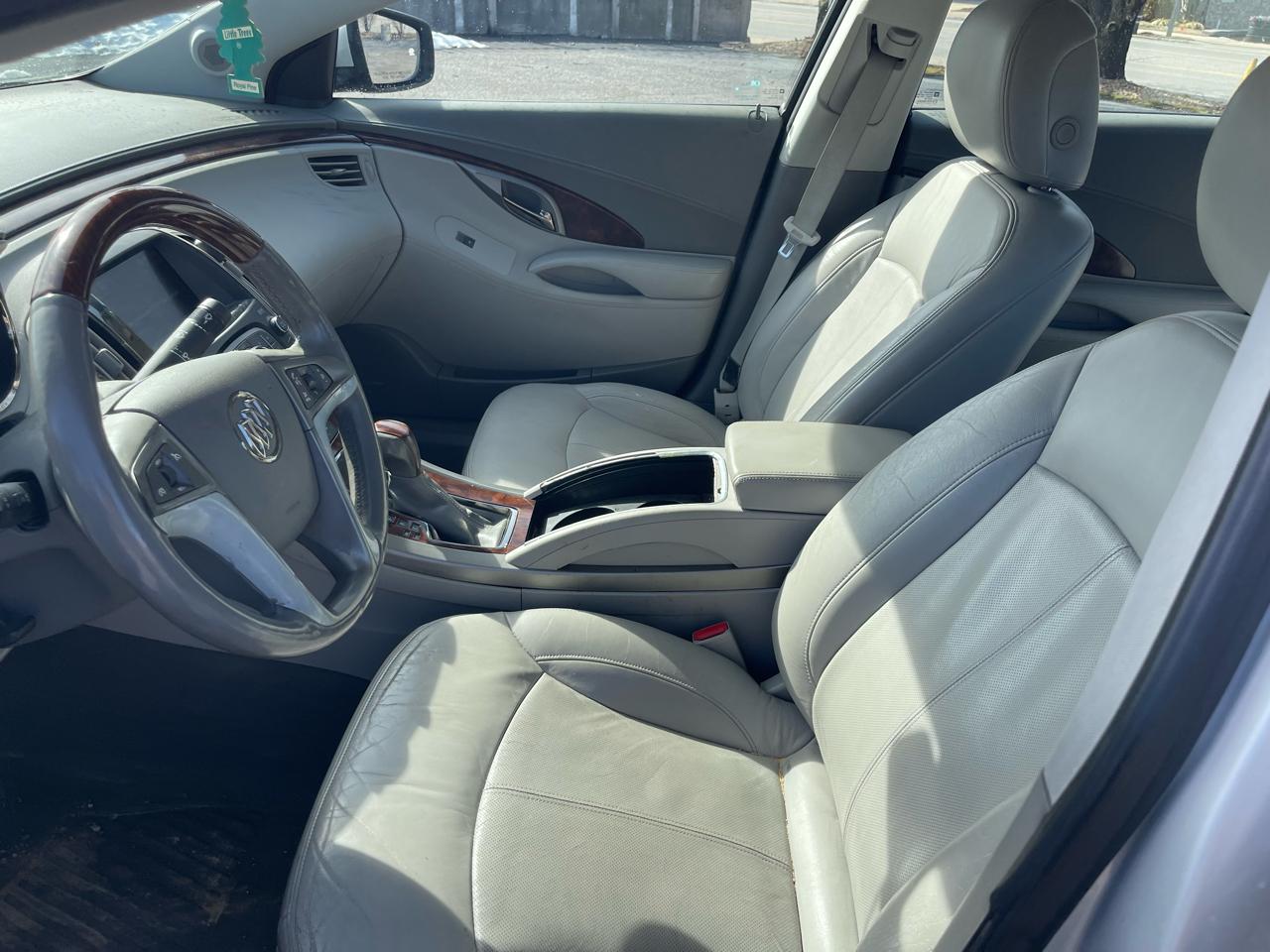 Buick LaCrosse CXS 2010