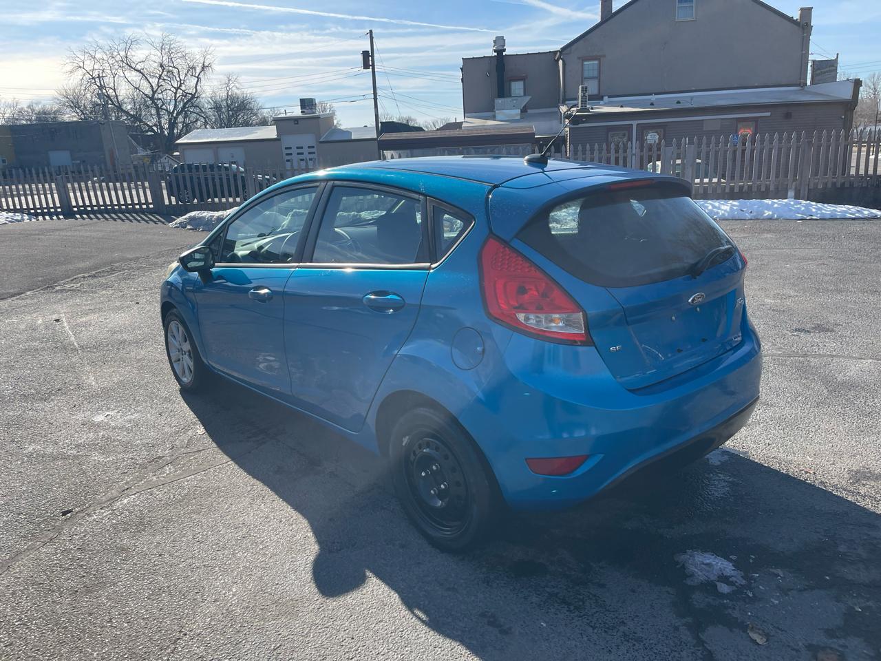 Ford Fiesta SE Hatchback 2012