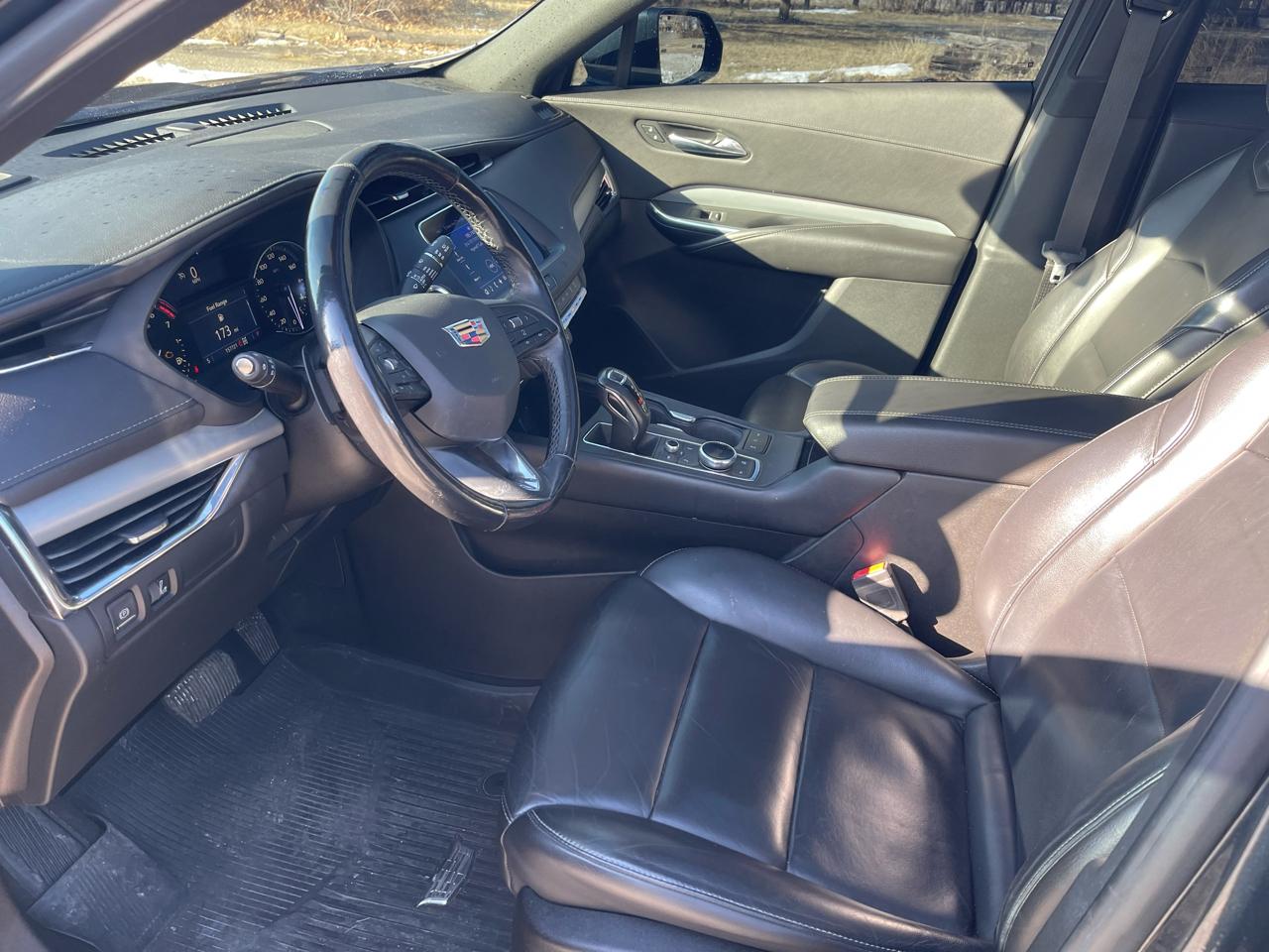 Cadillac XT4 Premium Luxury AWD 2019