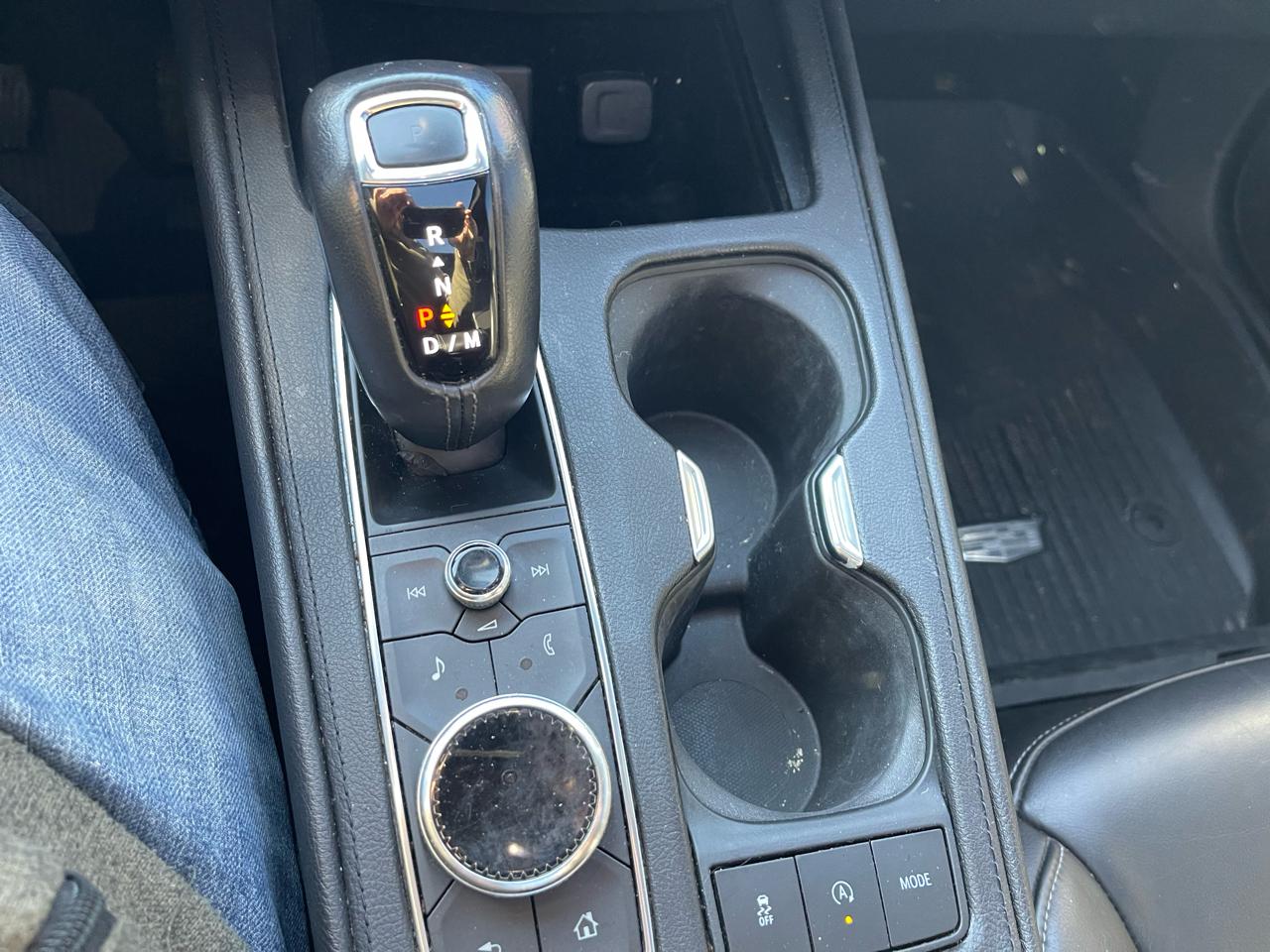 Cadillac XT4 Premium Luxury AWD 2019