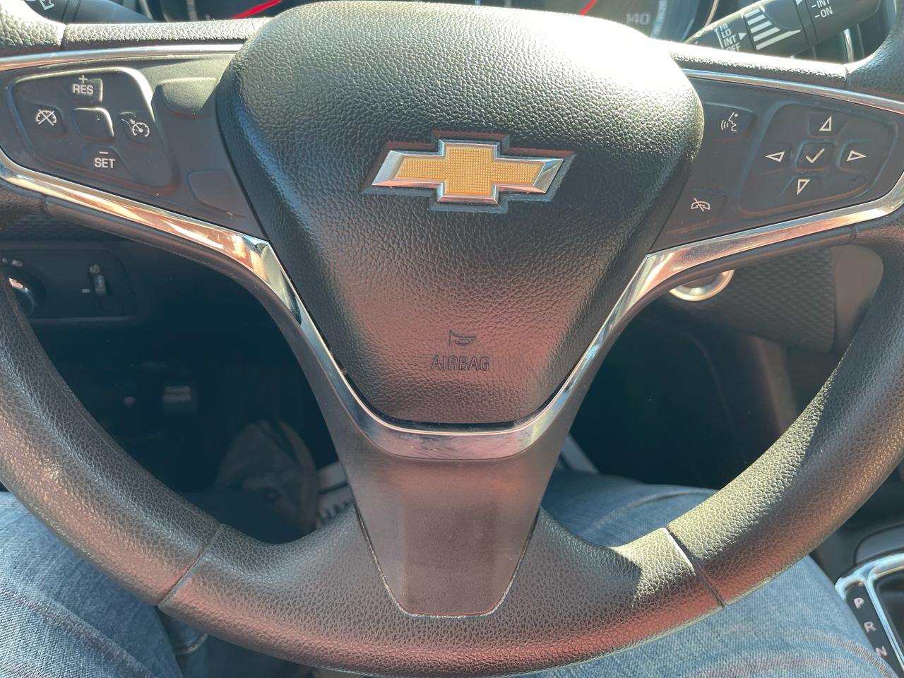 Chevrolet Cruze LT Auto Hatchback 2017