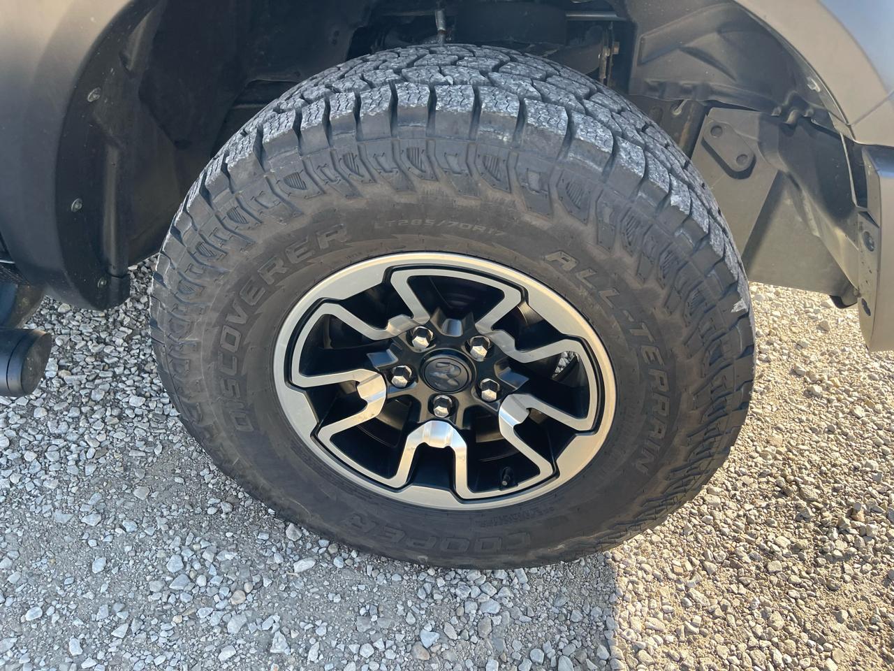 RAM 1500 4WD Crew Cab 140.5" Rebel 2017