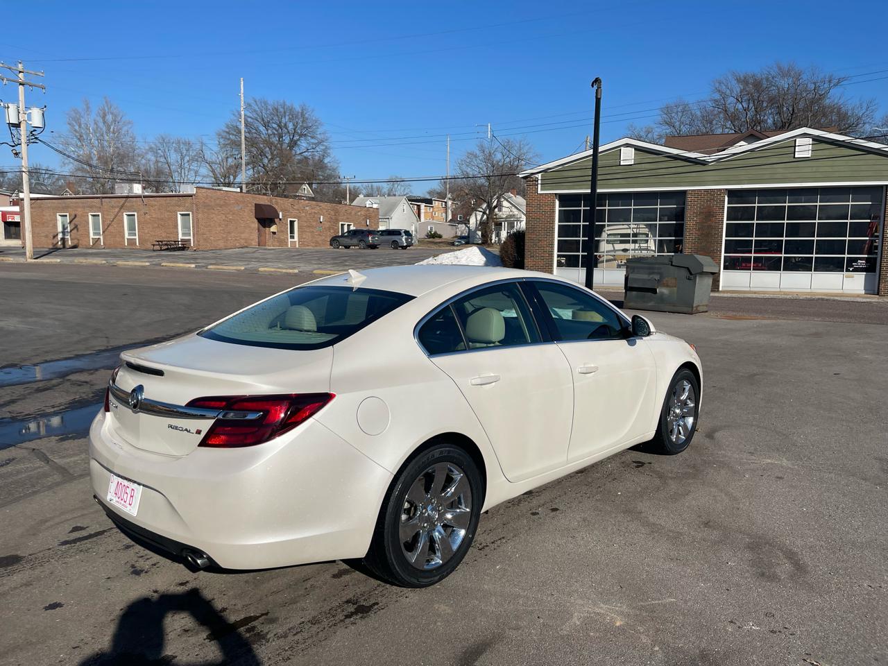 Buick Regal Turbo FWD 2014