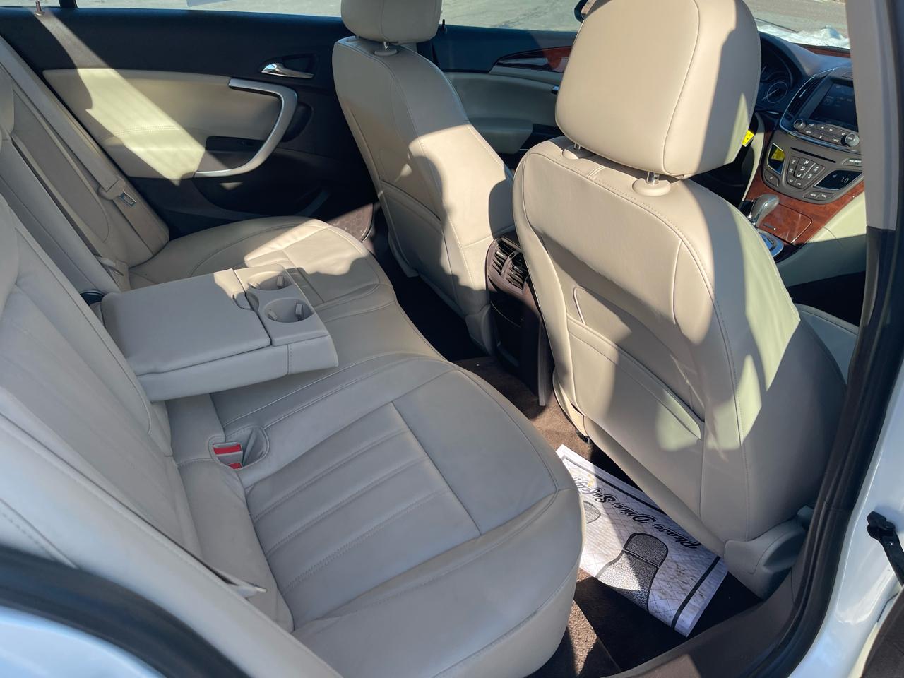 Buick Regal Turbo FWD 2014