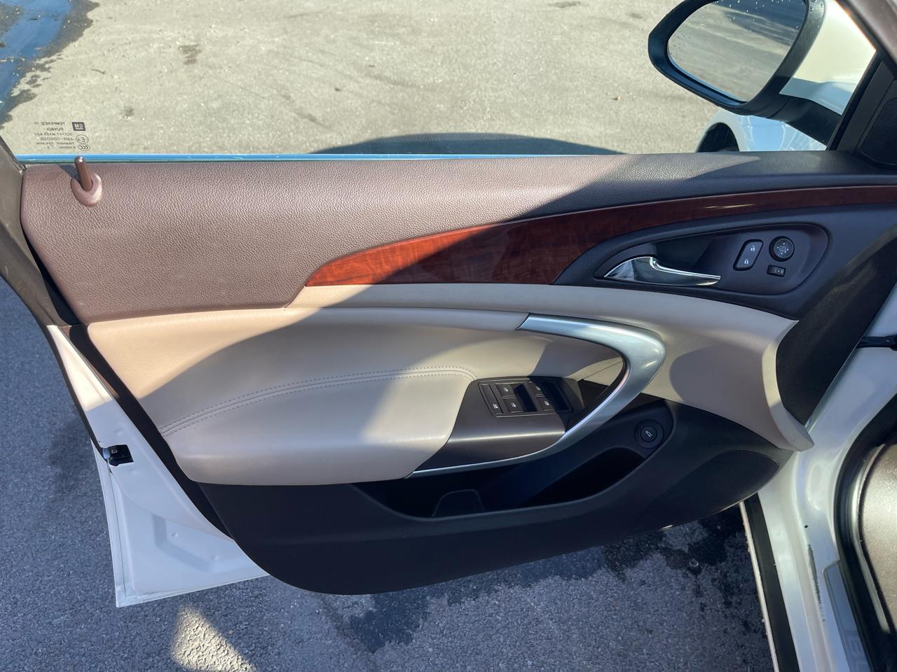 Buick Regal Turbo FWD 2014